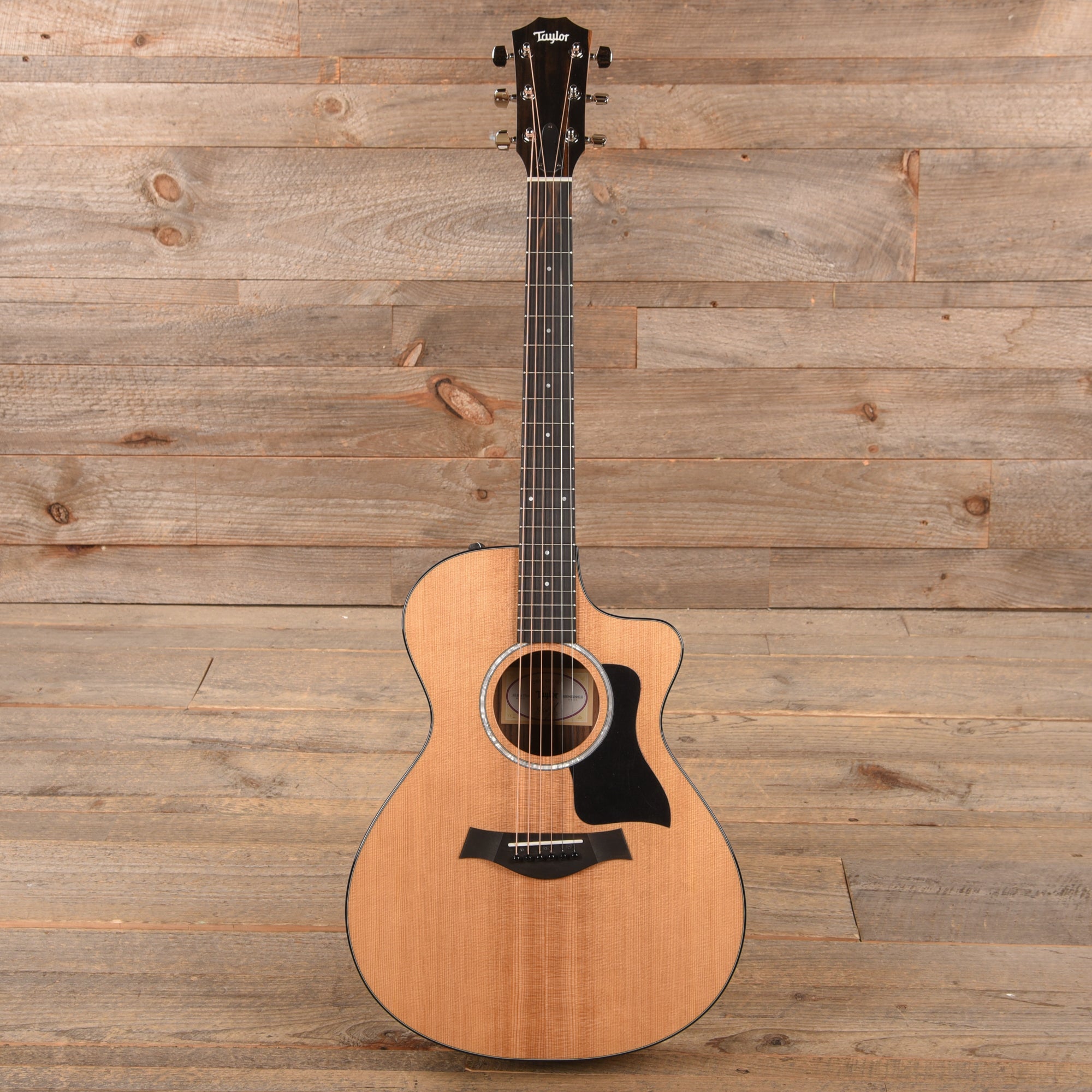 Taylor 212ce Plus Grand Concert Spruce/Rosewood Natural