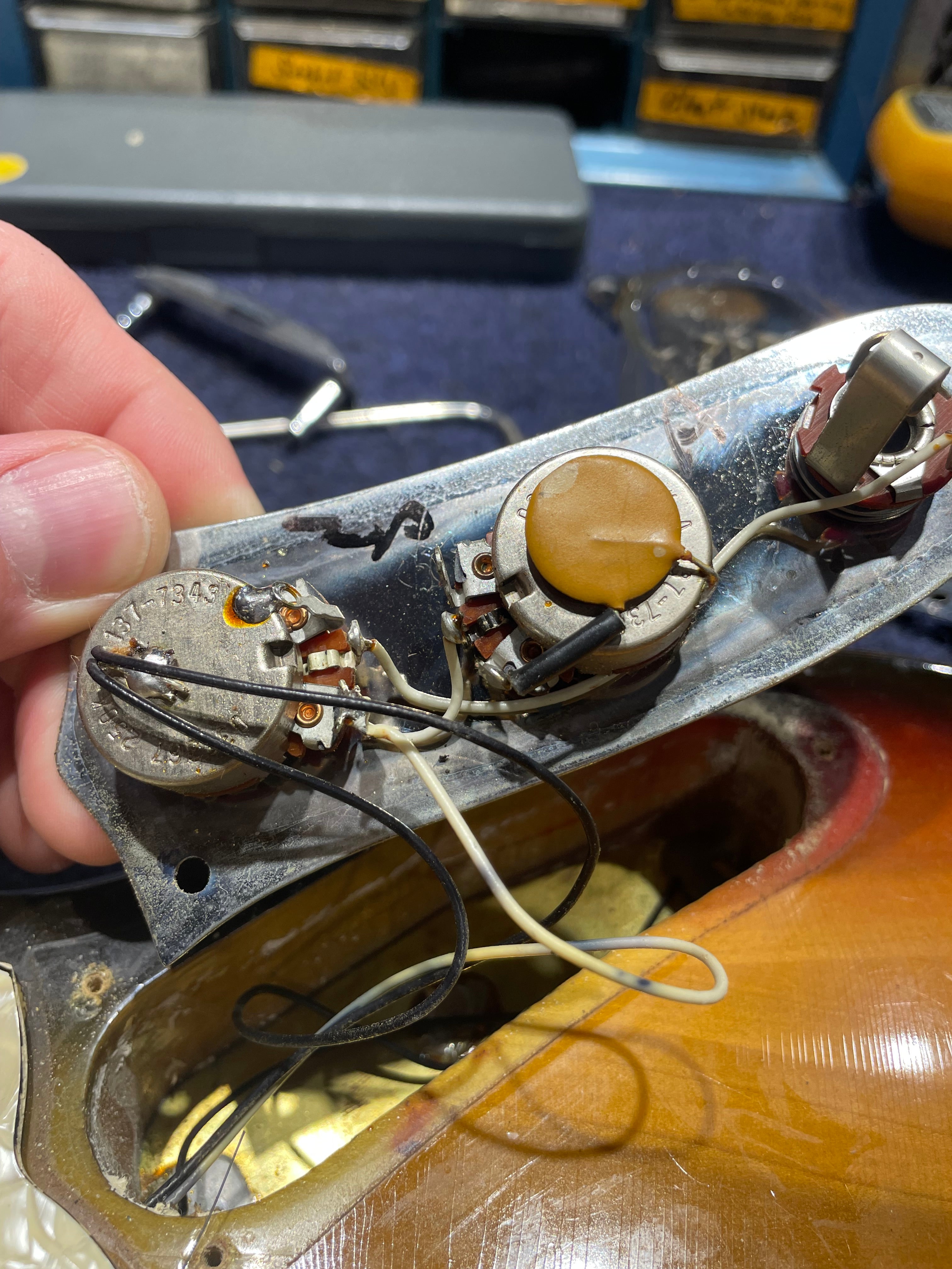 Fender Mustang Sunburst 1974