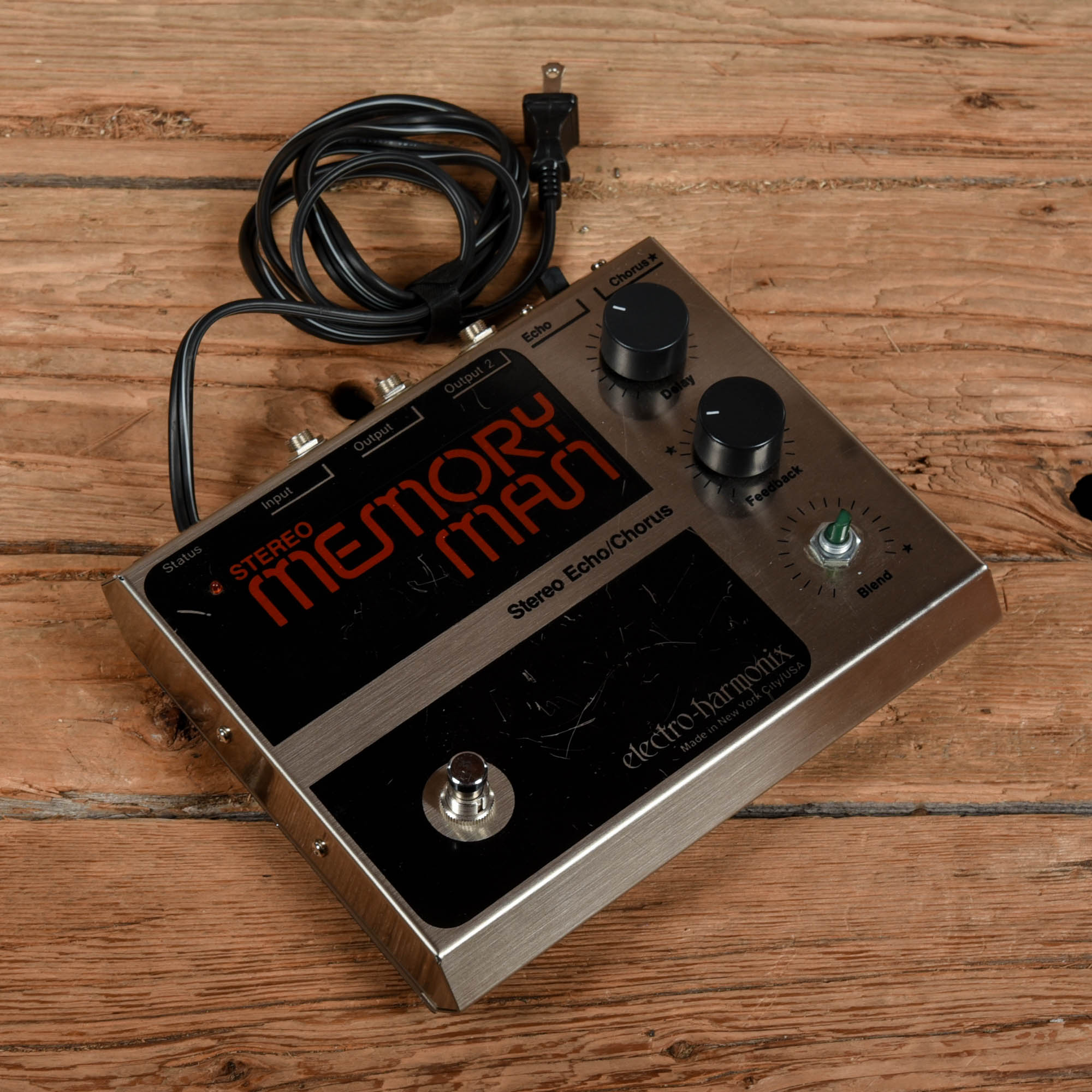 Electro-Harmonix Stereo Memory Man – Chicago Music Exchange