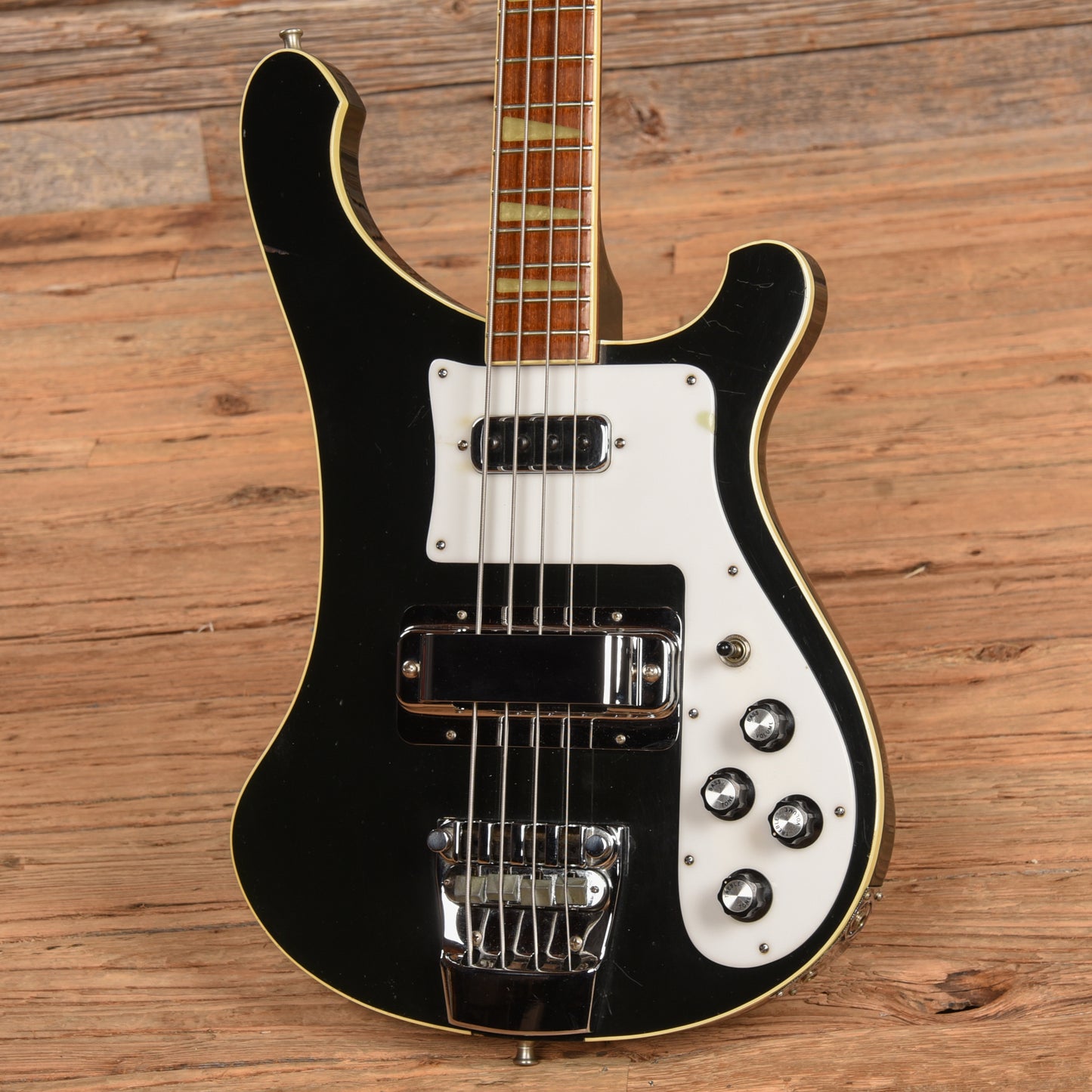 Rickenbacker 4001 Jetglo 1978