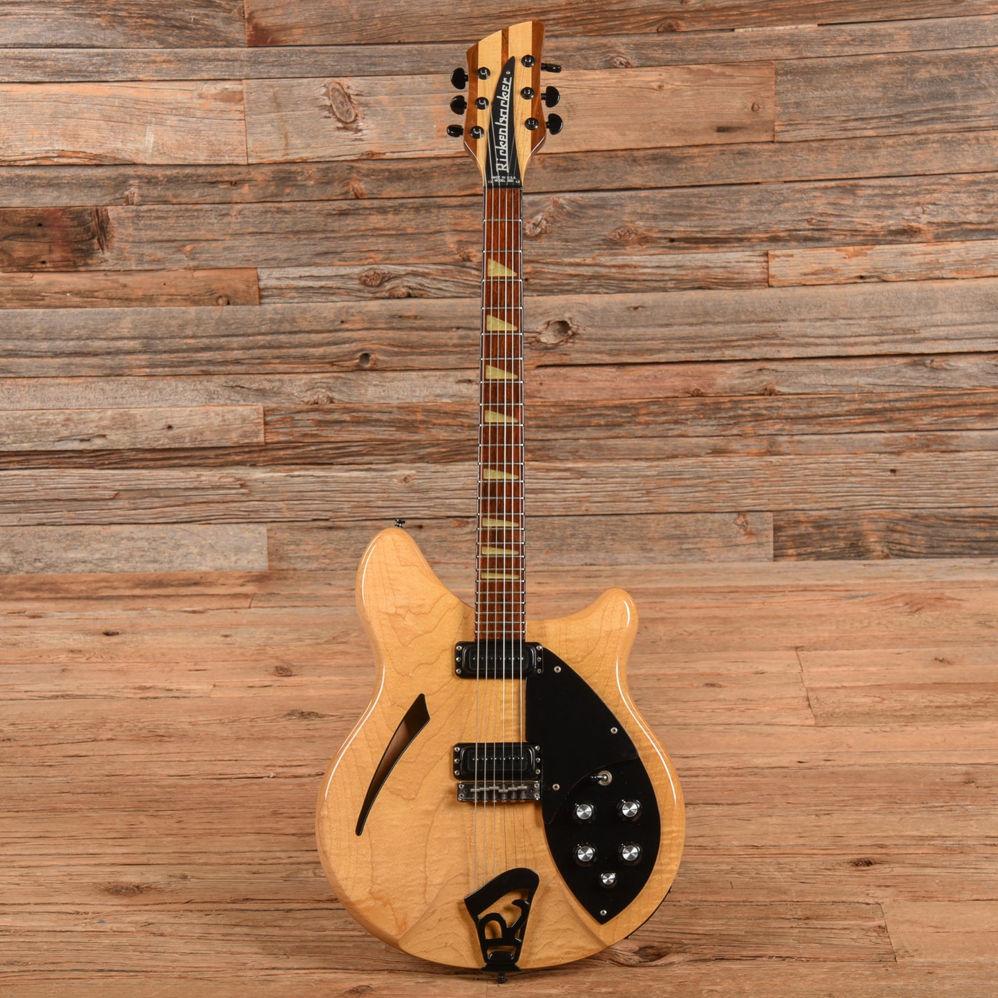 Rickenbacker 360 Mapleglo Tuxedo 1985