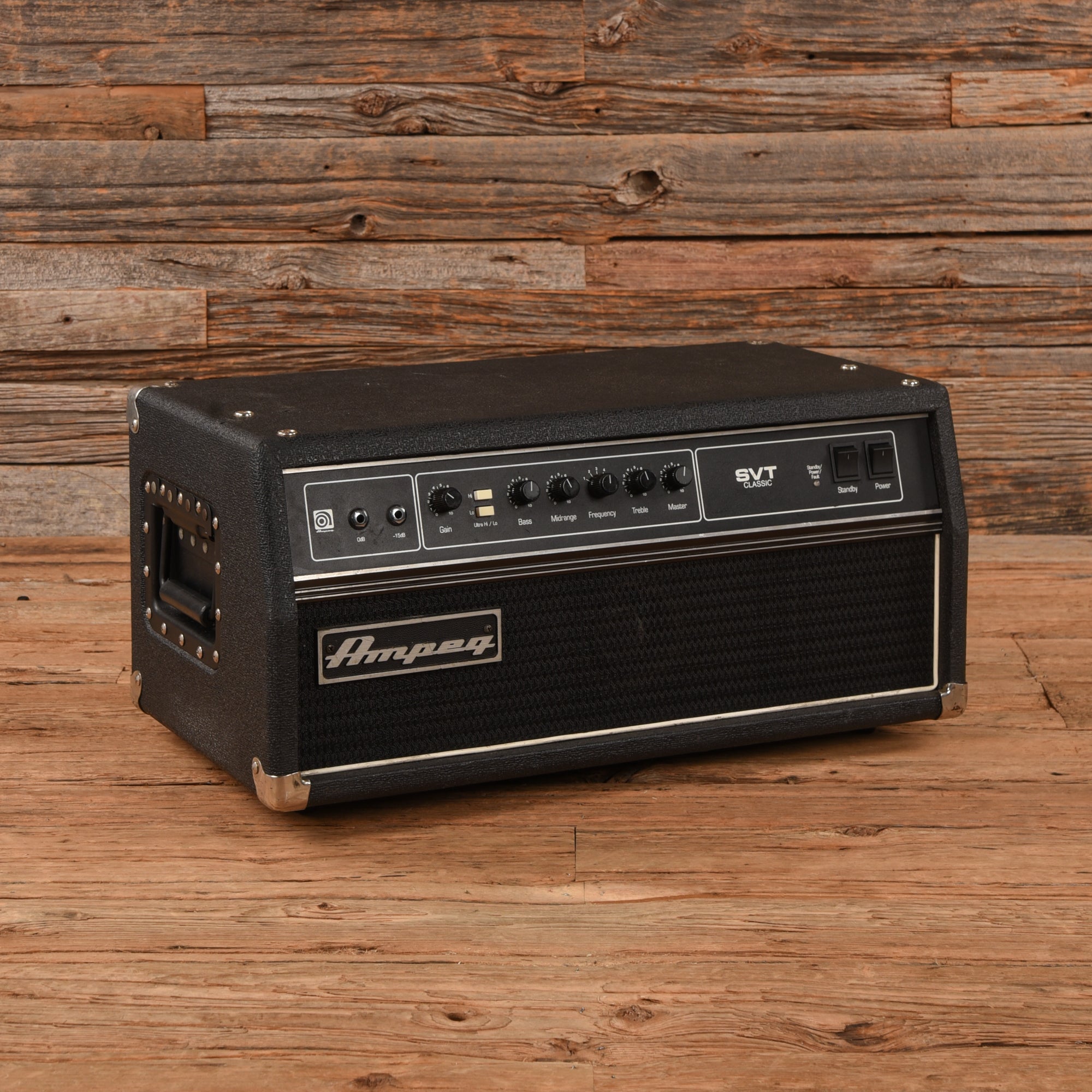 Ampeg SVT-CL Classic Series 300-Watt Tube Bass Amp Head