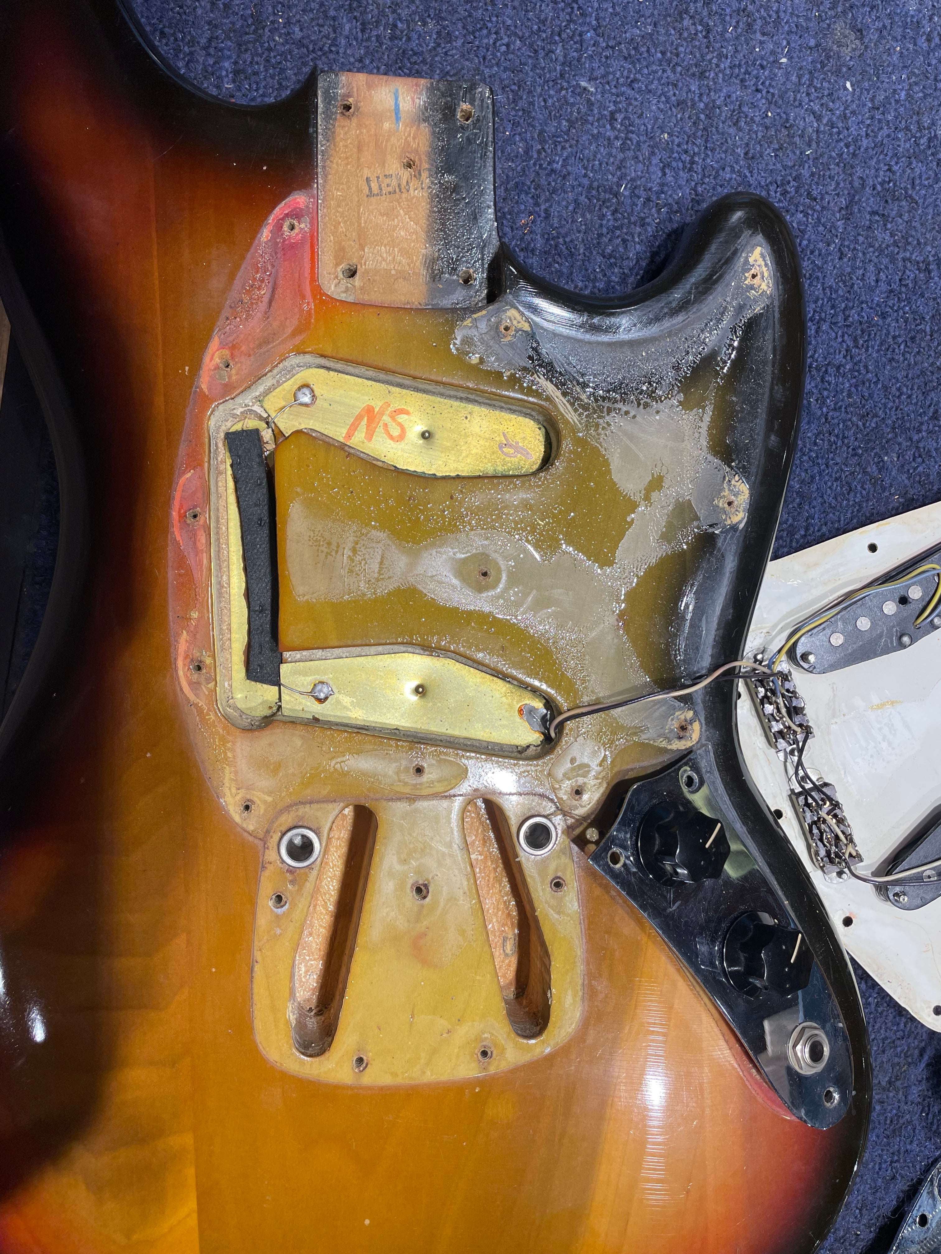 Fender Mustang Sunburst 1974