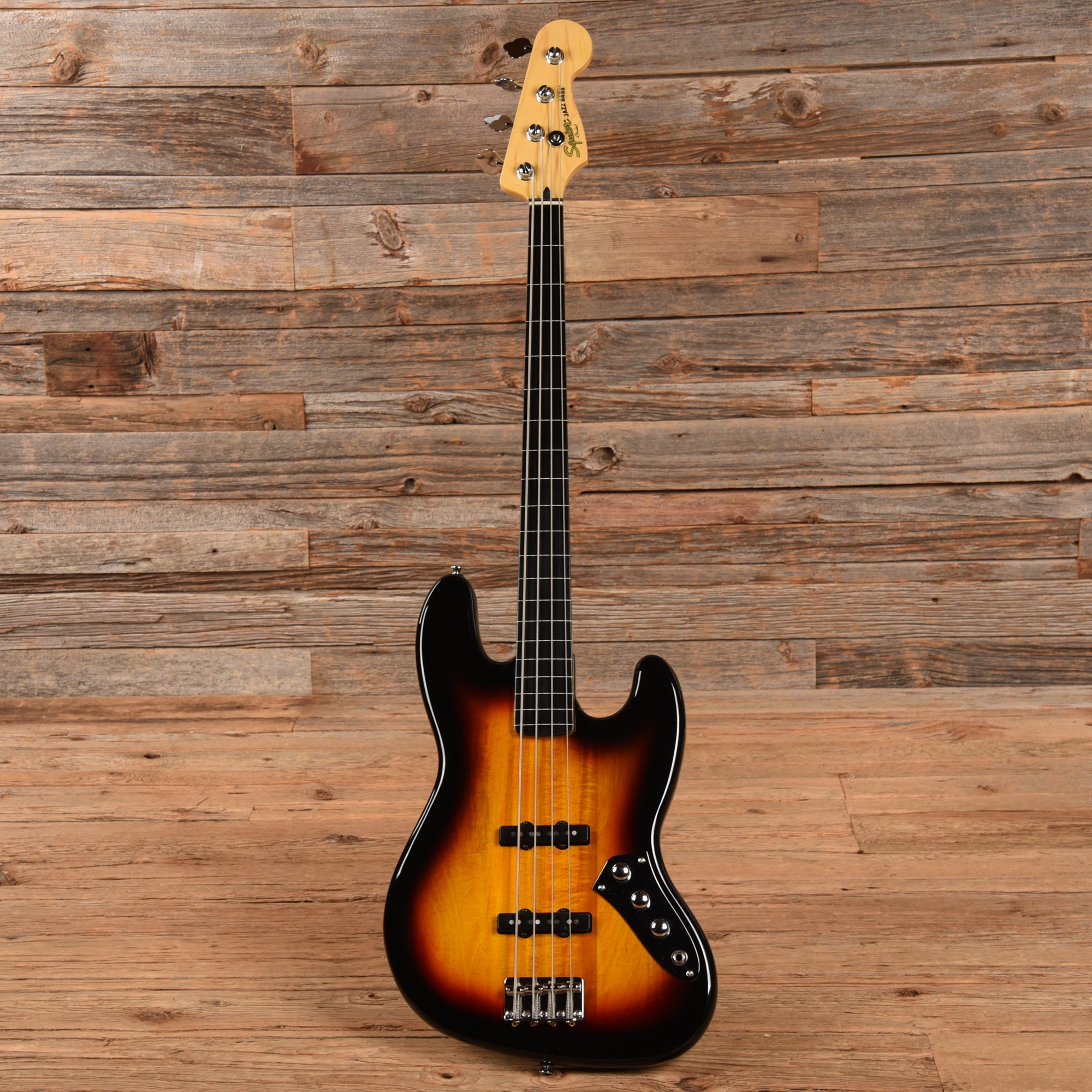 Squier Vintage Modified Jazz Bass Fretless Sunburst 2018