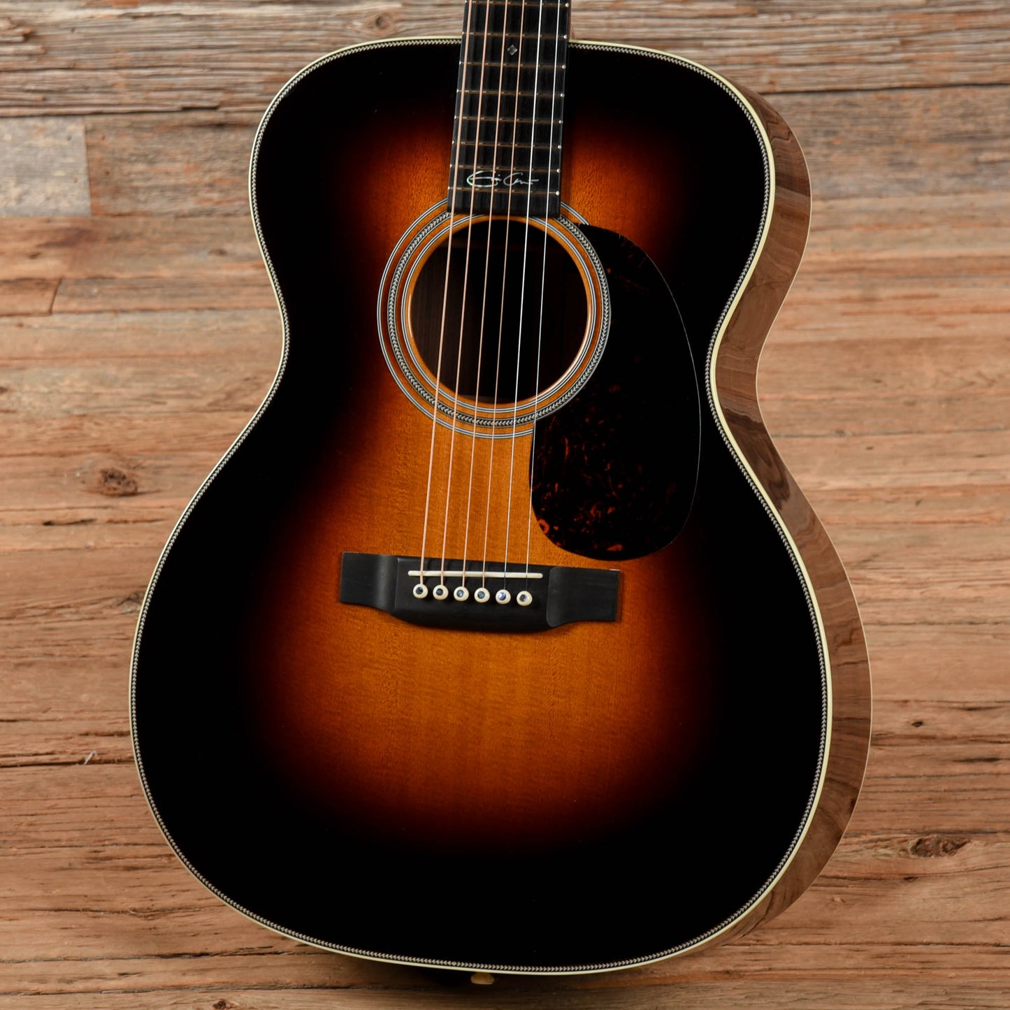 Martin 000-28EC Eric Clapton Sunburst 2015