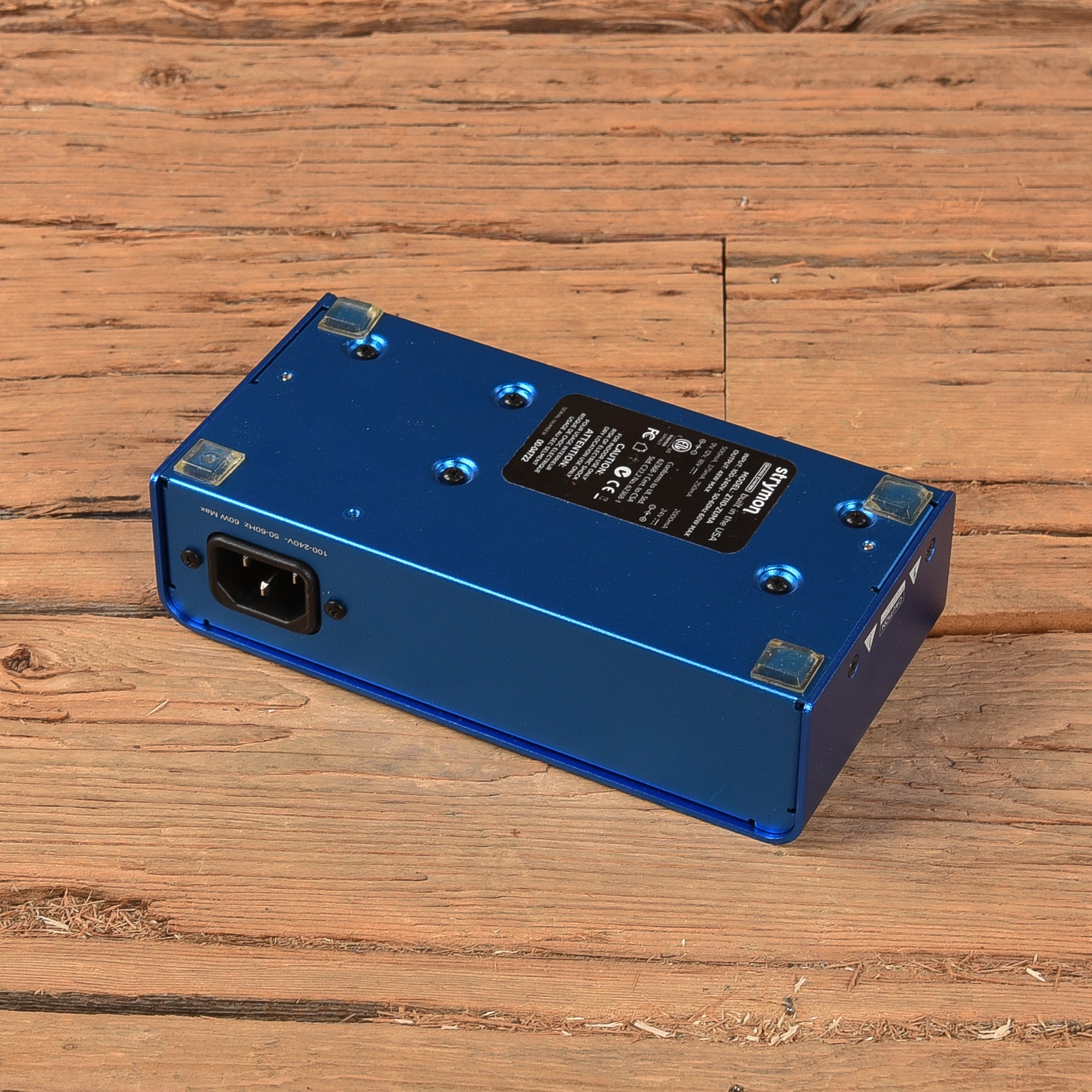 Strymon Zuma 9-Output High Current DC Power Supply