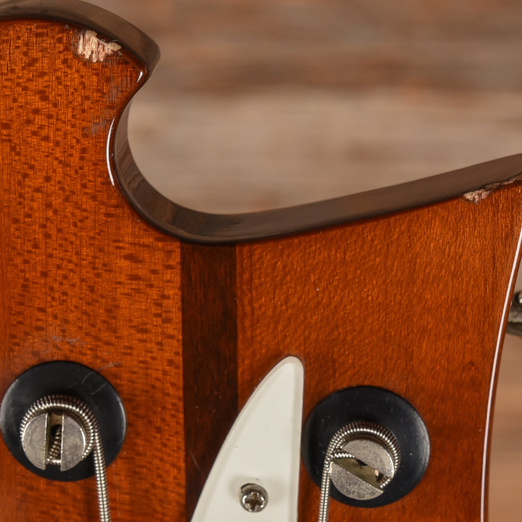 Rickenbacker 4001 Walnut 1975