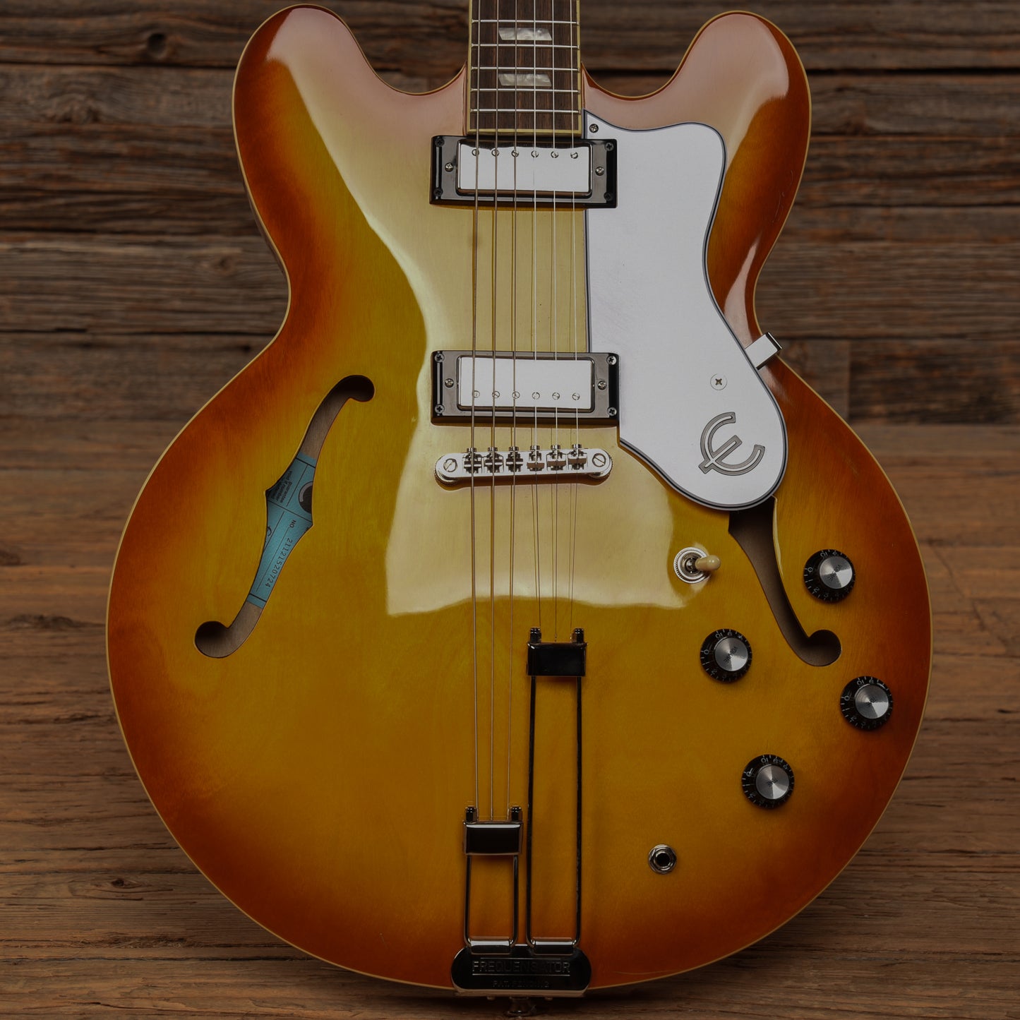 Epiphone Riviera Frequensator Royal Tan 2021