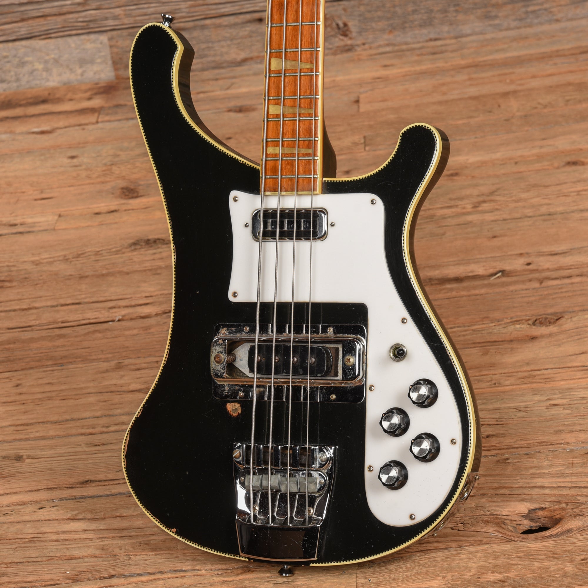 Rickenbacker 4001 Jetglo 1973