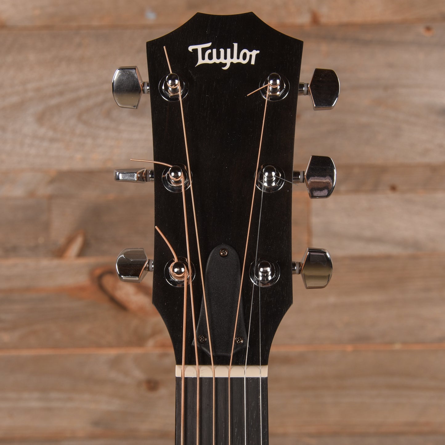 Taylor 212ce Grand Concert Torrified Spruce/Rosewood Natural ES2