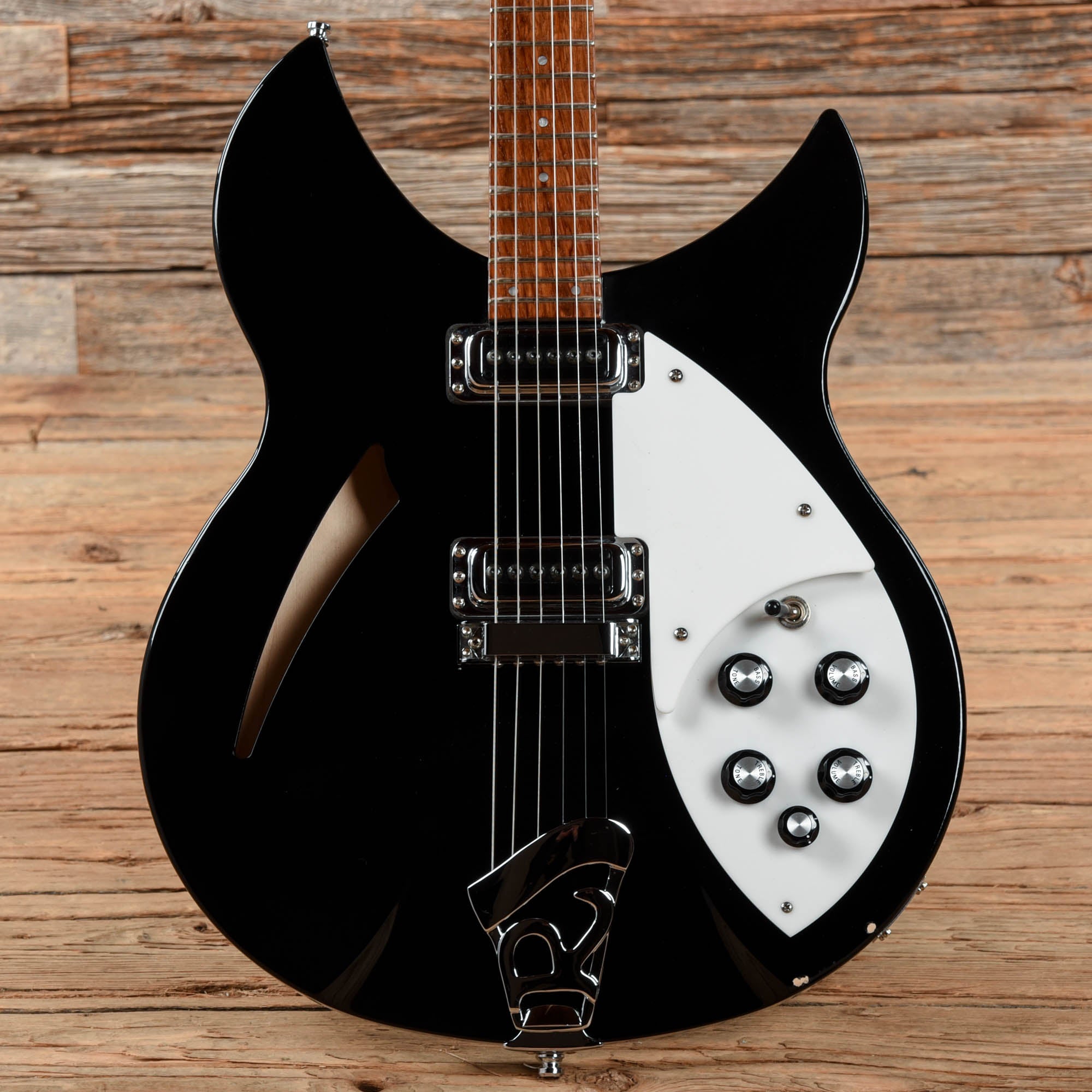 Rickenbacker 330 JetGlo 2015