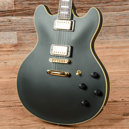 D'Angelico Deluxe DC Satin Black 2016