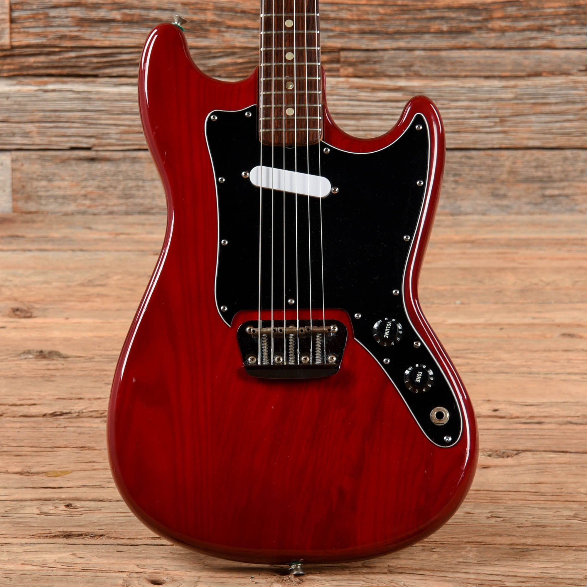 Fender Musicmaster Wine Red 1979