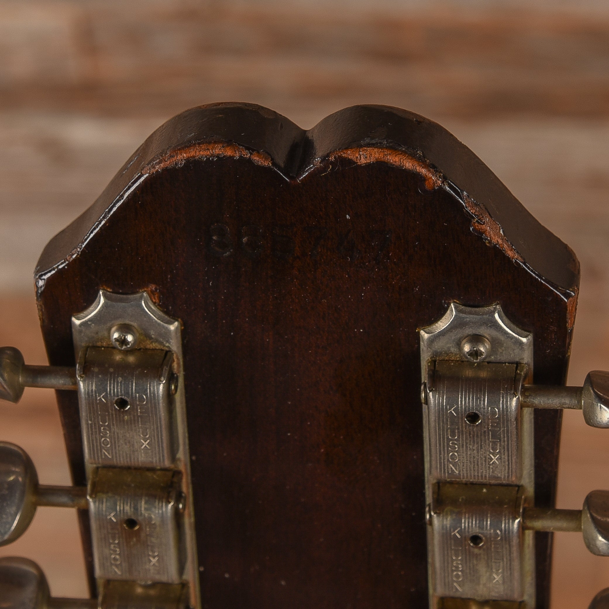 Epiphone FT-112 Bard Sunburst 1968