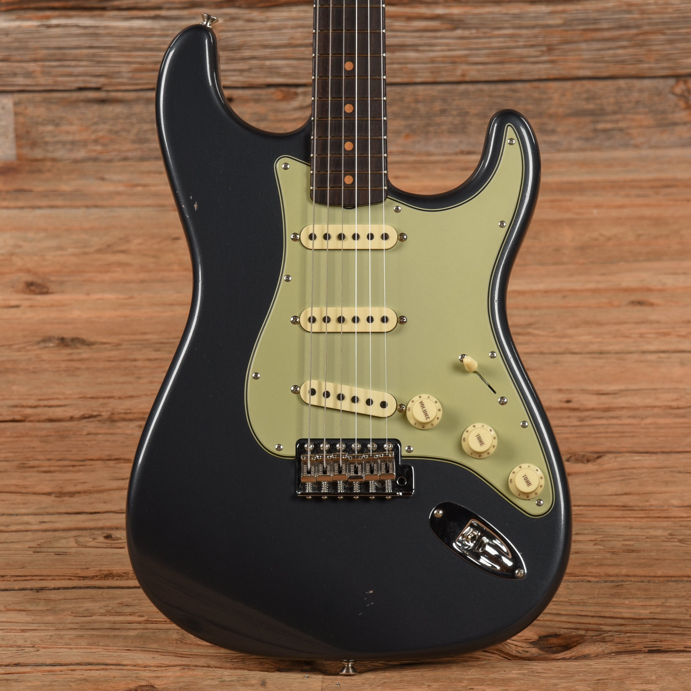 Fender Custom Shop 1960 Stratocaster Journeyman Relic Charcoal Frost Metallic 2024