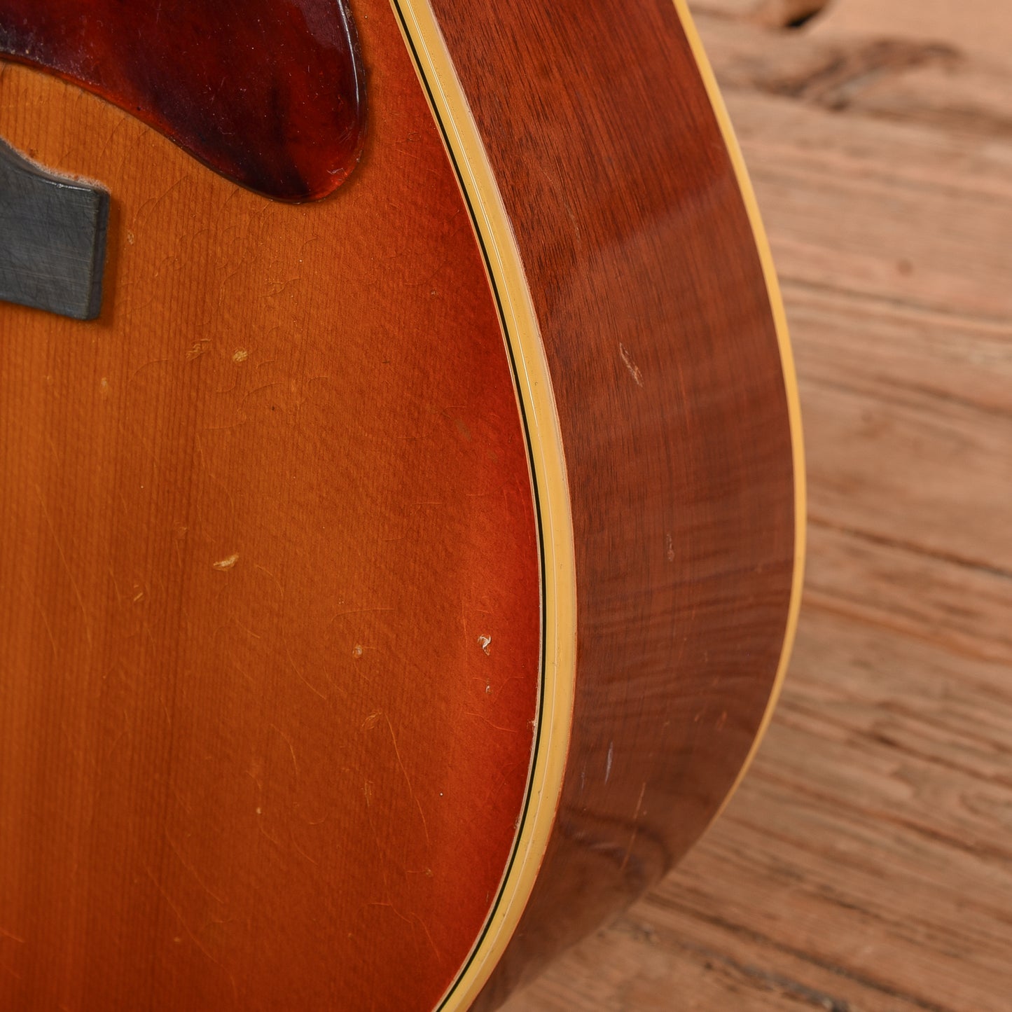 Gibson B-25 Sunburst 1966