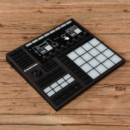 Native Instruments Maschine Plus