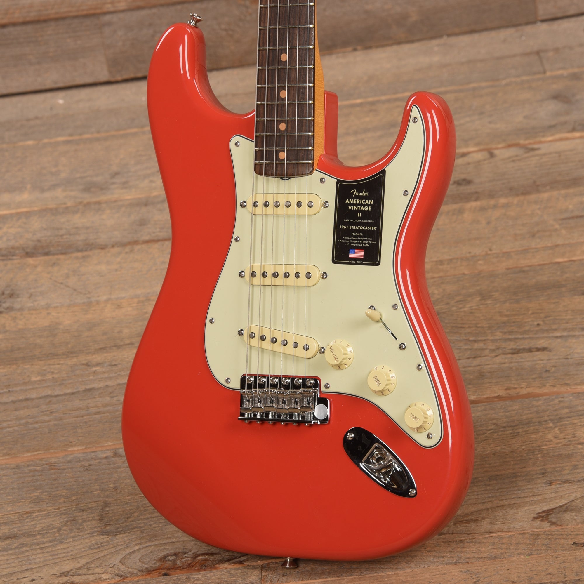 Fender American Vintage II 1961 Stratocaster Fiesta Red