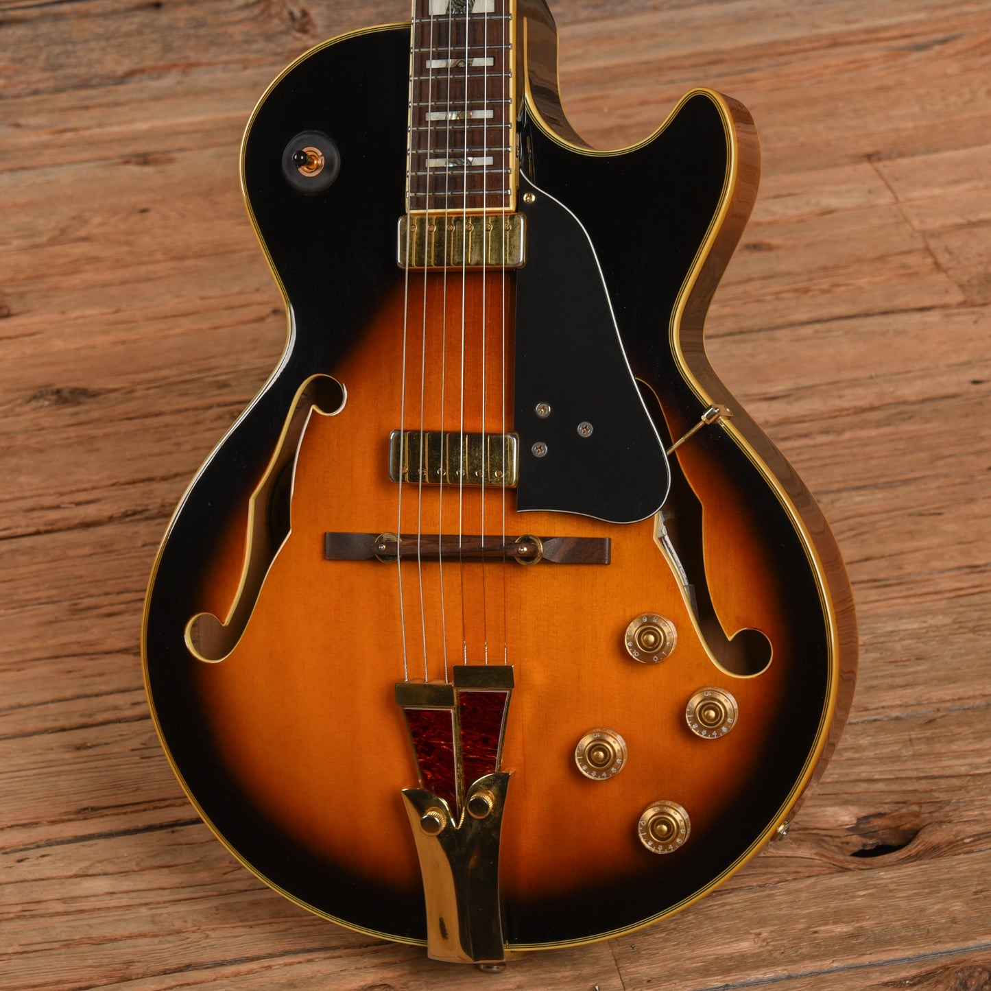 Ibanez George Benson GB-10 JS Sunburst