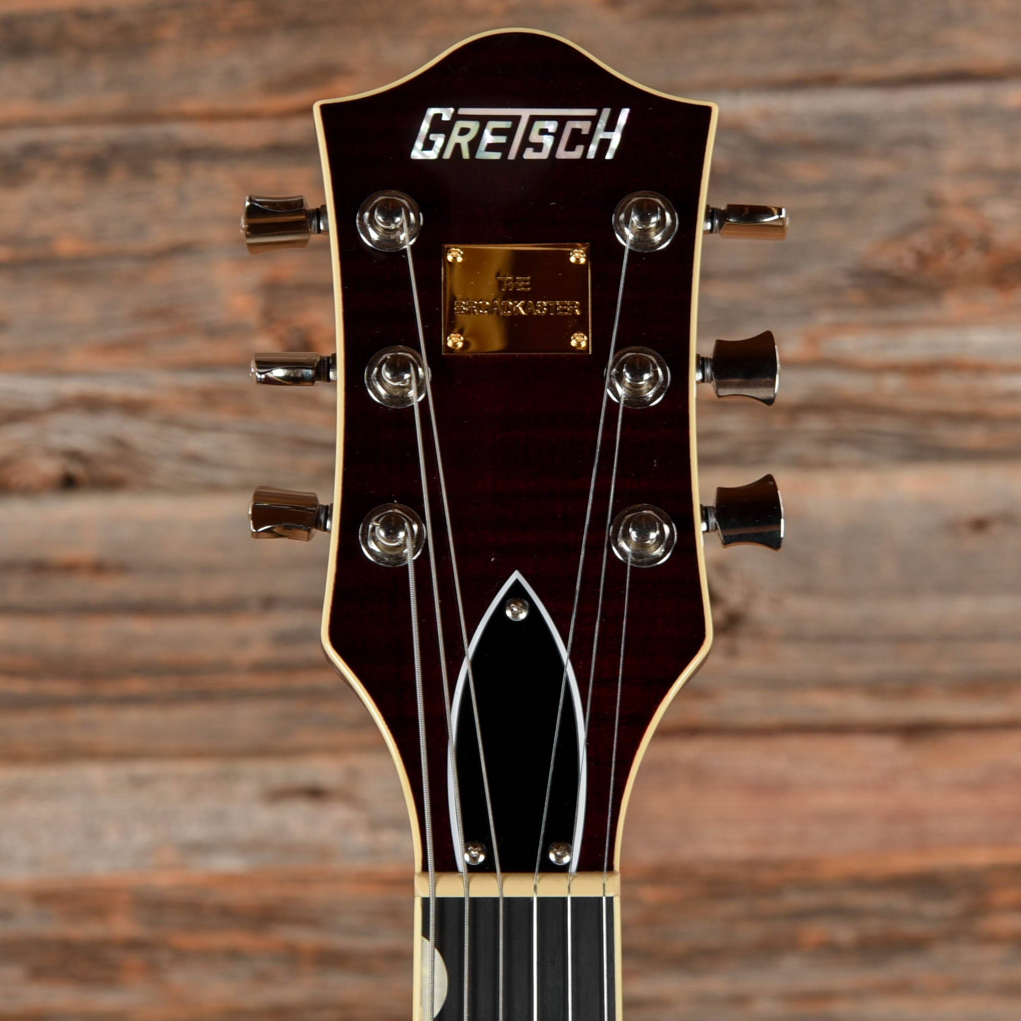 Gretsch G6659TFM Players Edition Broadkaster Jr Walnut