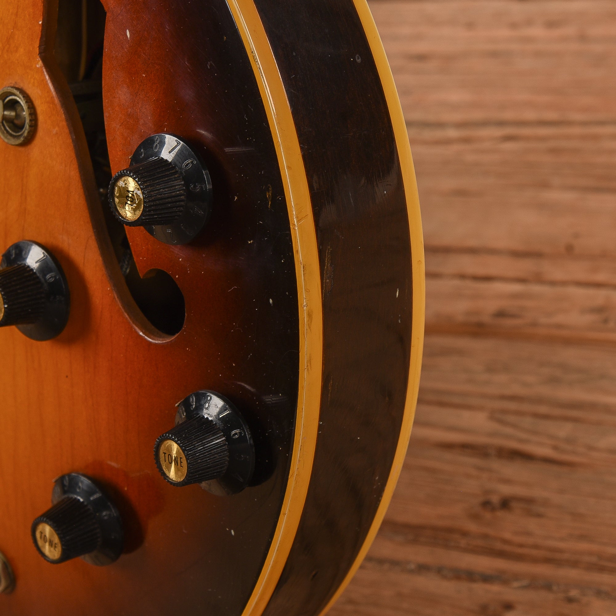 Gibson ES-335 Sunburst 1968