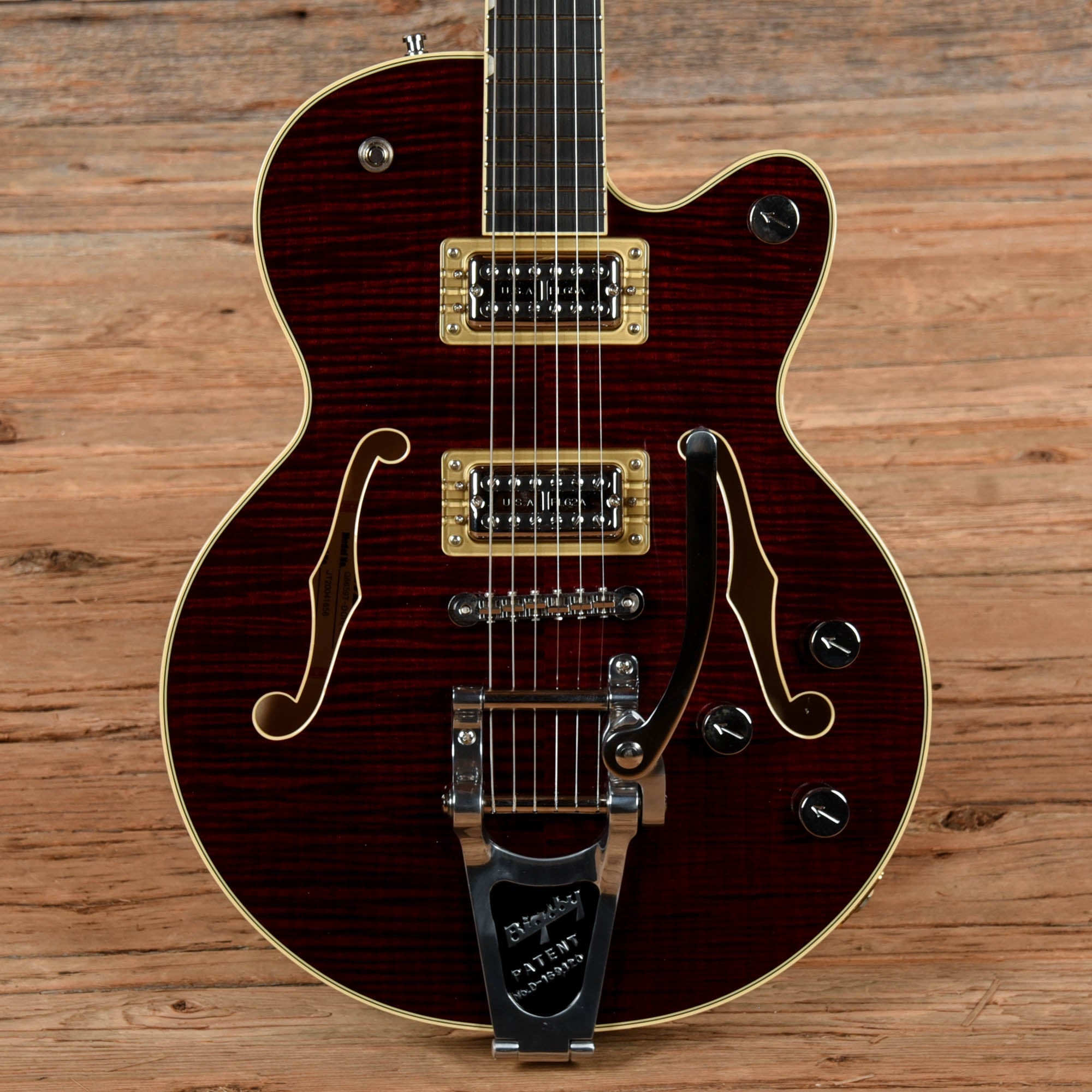 Gretsch G6659TFM Players Edition Broadkaster Jr Walnut