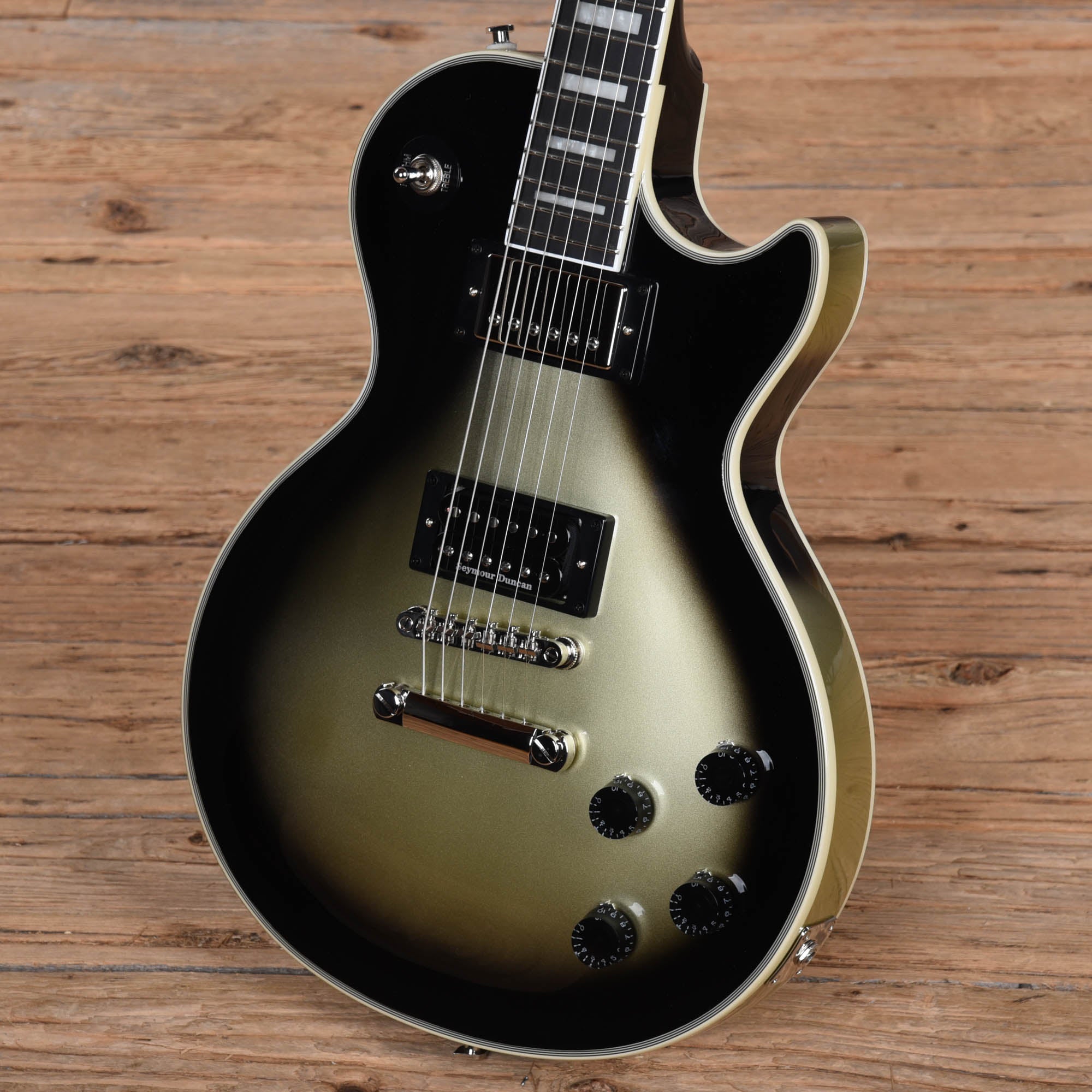 Epiphone Adam Jones Les Paul Custom Art Collection 