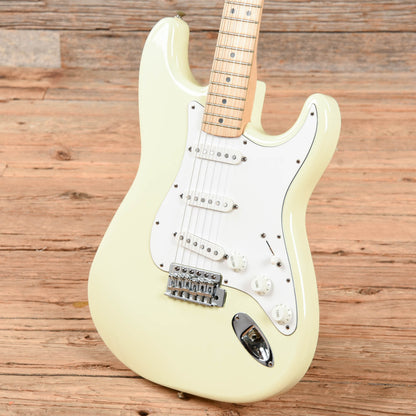 Fender Standard Stratocaster Vintage White