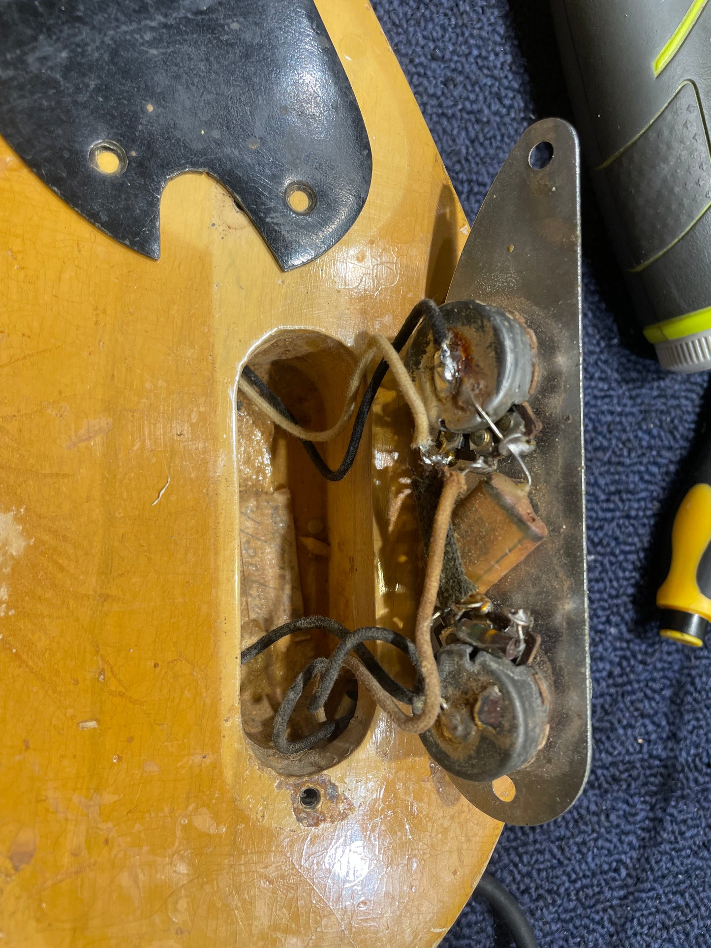 Fender Precision Bass Butterscotch Blonde 1954