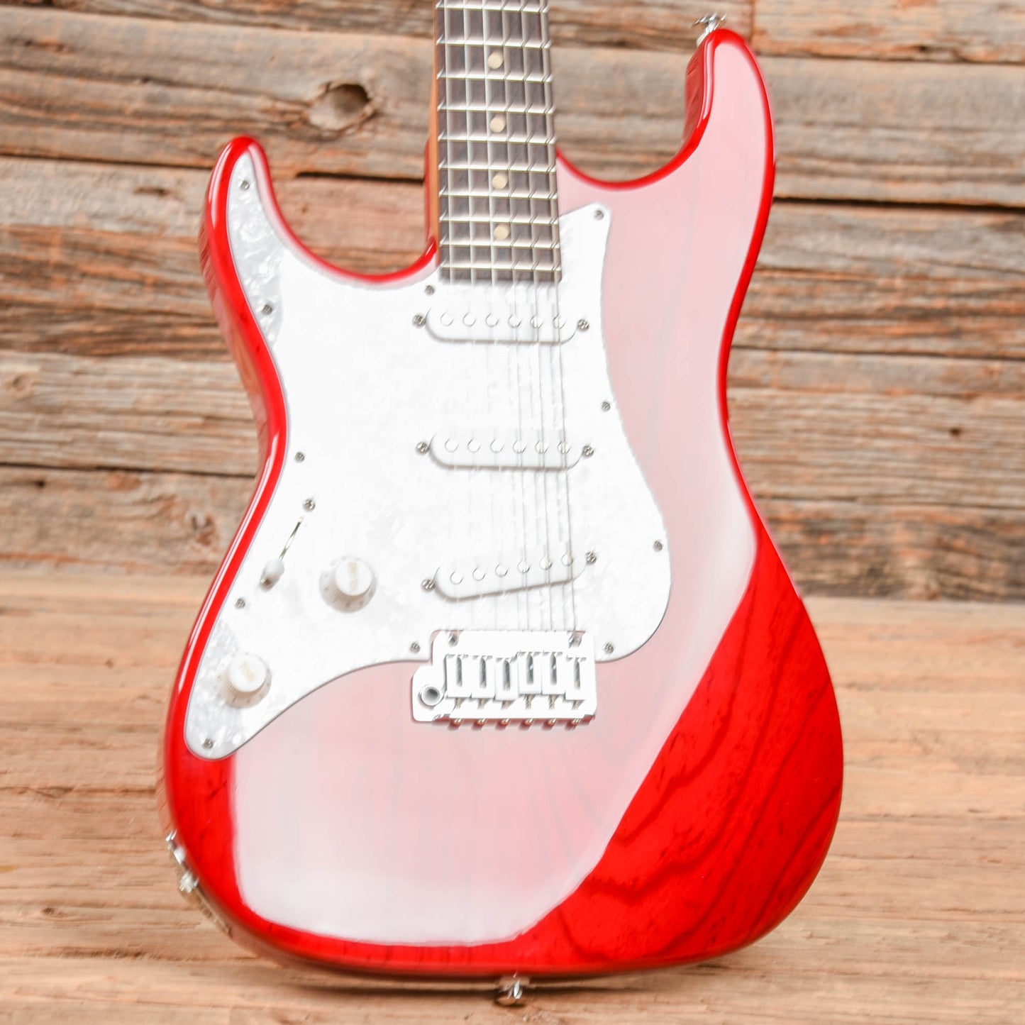 Suhr Standard Red