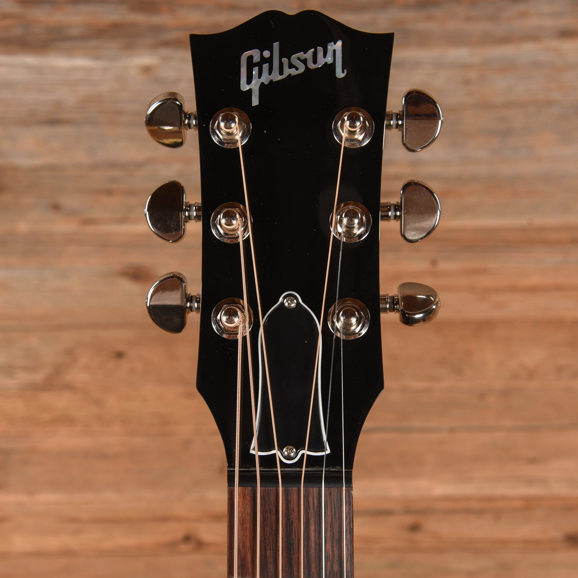 Gibson J-45 Standard sunburst 2024