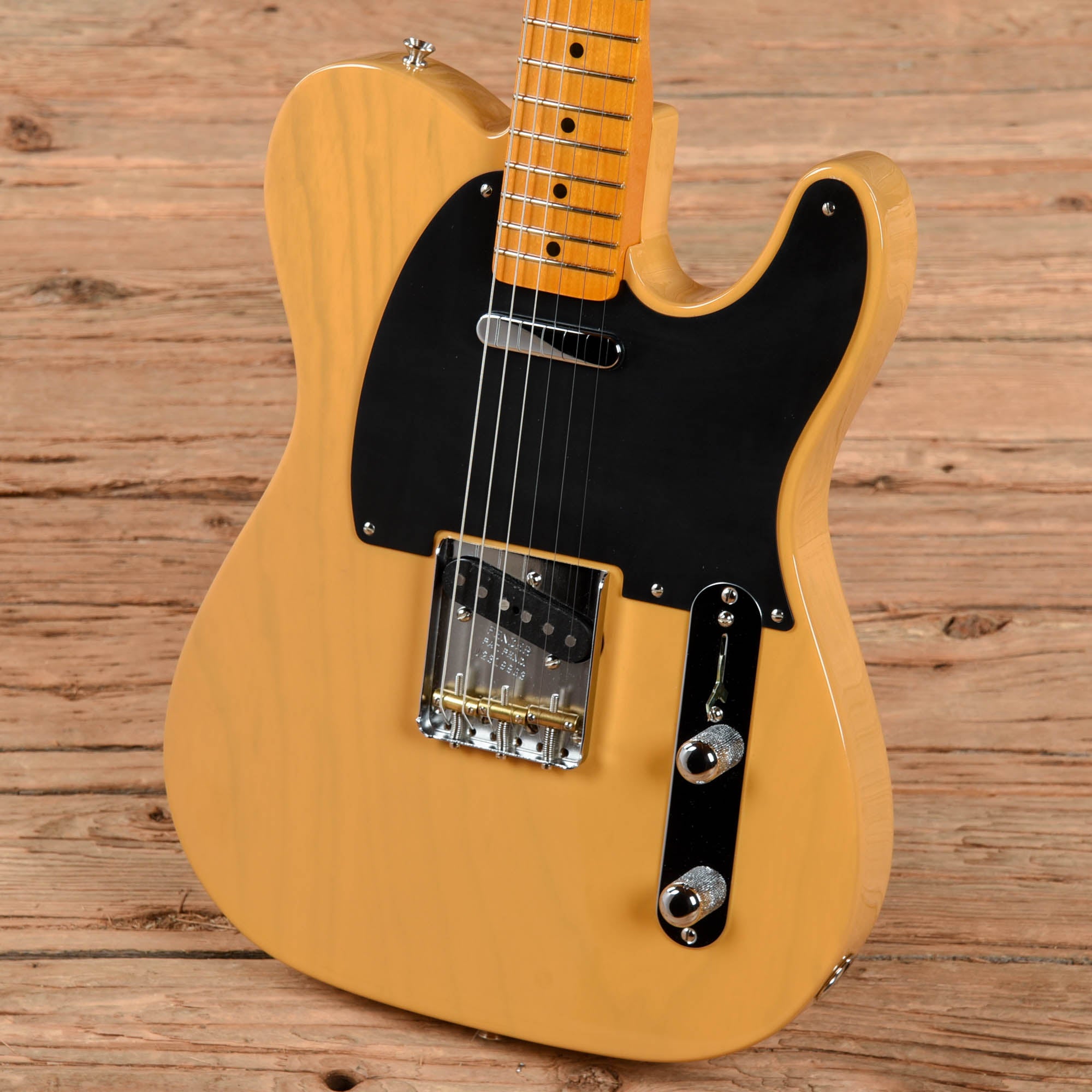 Fender American Vintage II '51 Telecaster Butterscotch Blonde 2023