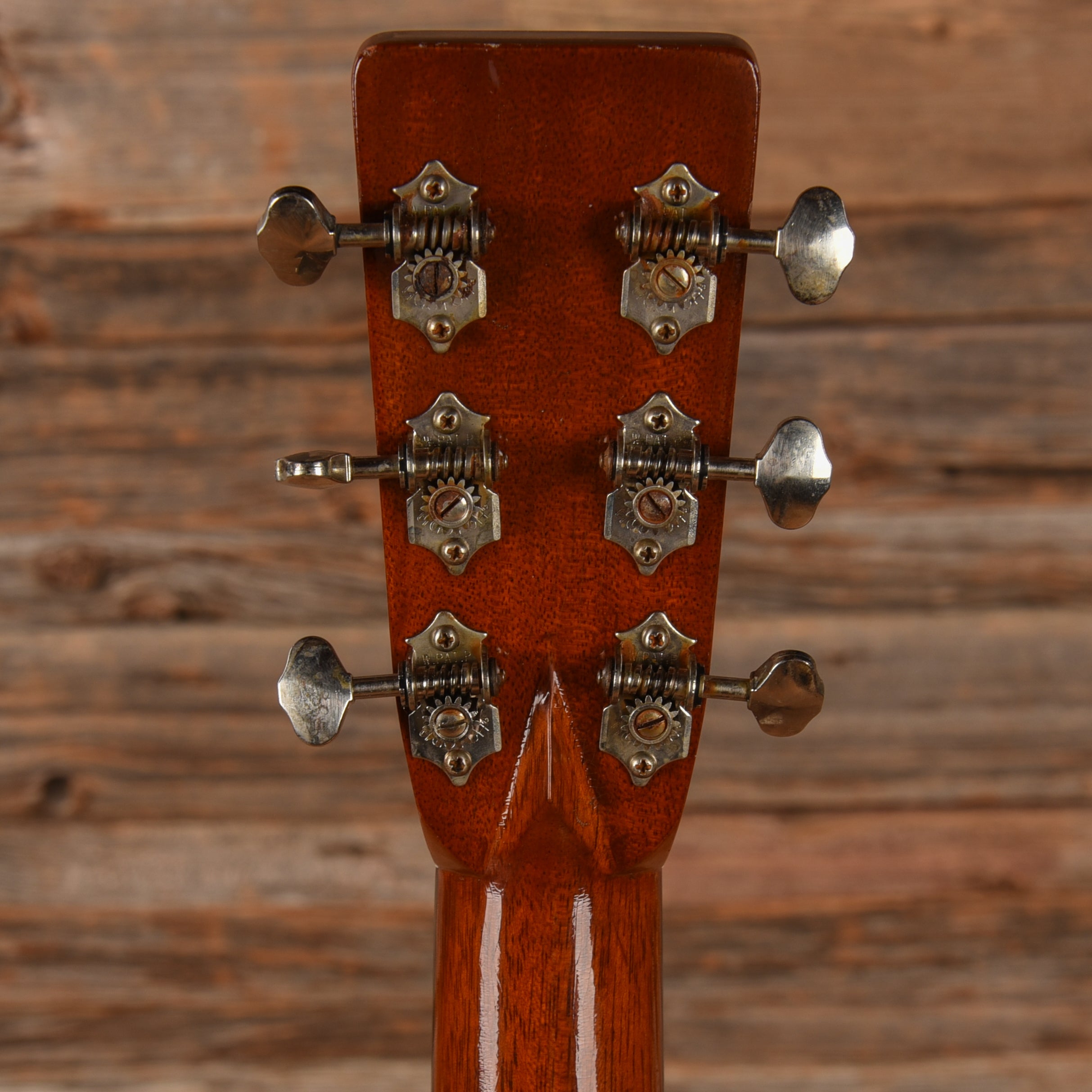 Atkin D37 Baked Sitka/Rosewood Aged Natural