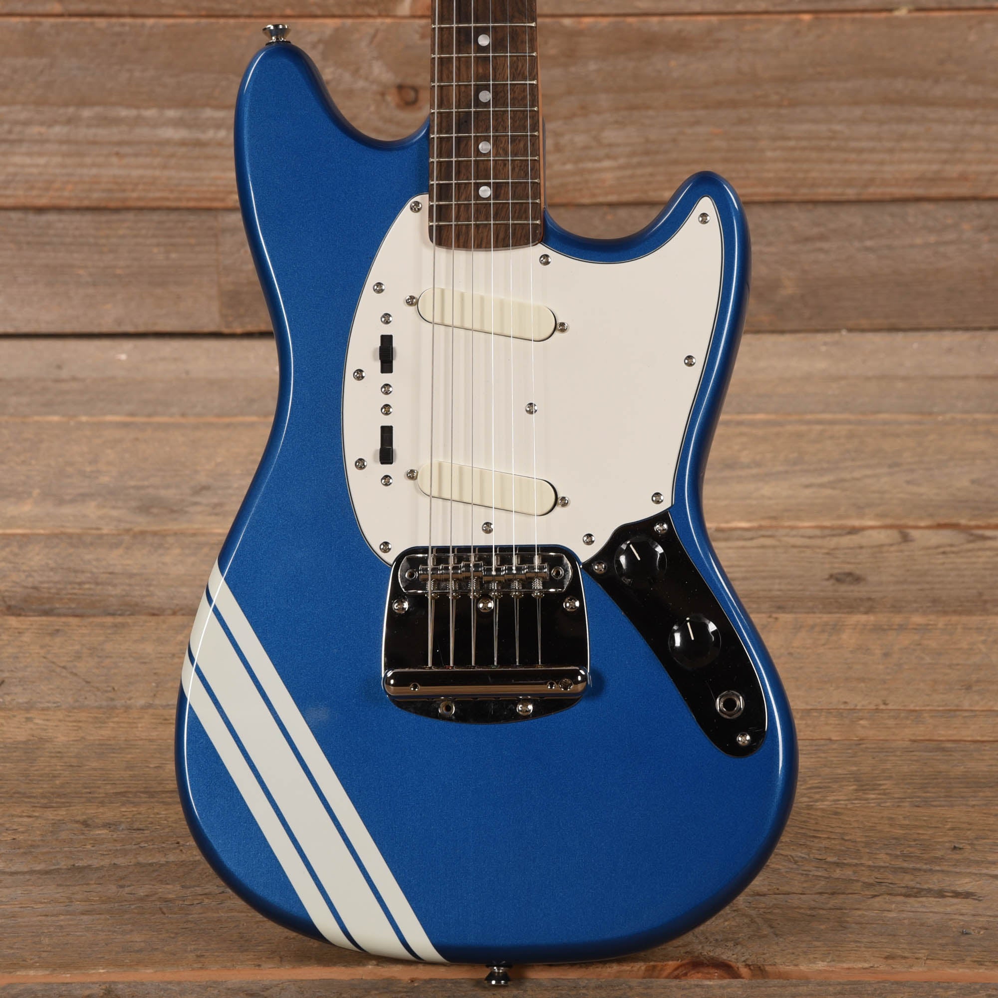 Squier Classic Vibe '60s Competition Mustang Lake Placid Blue w/Olympic White Stripes