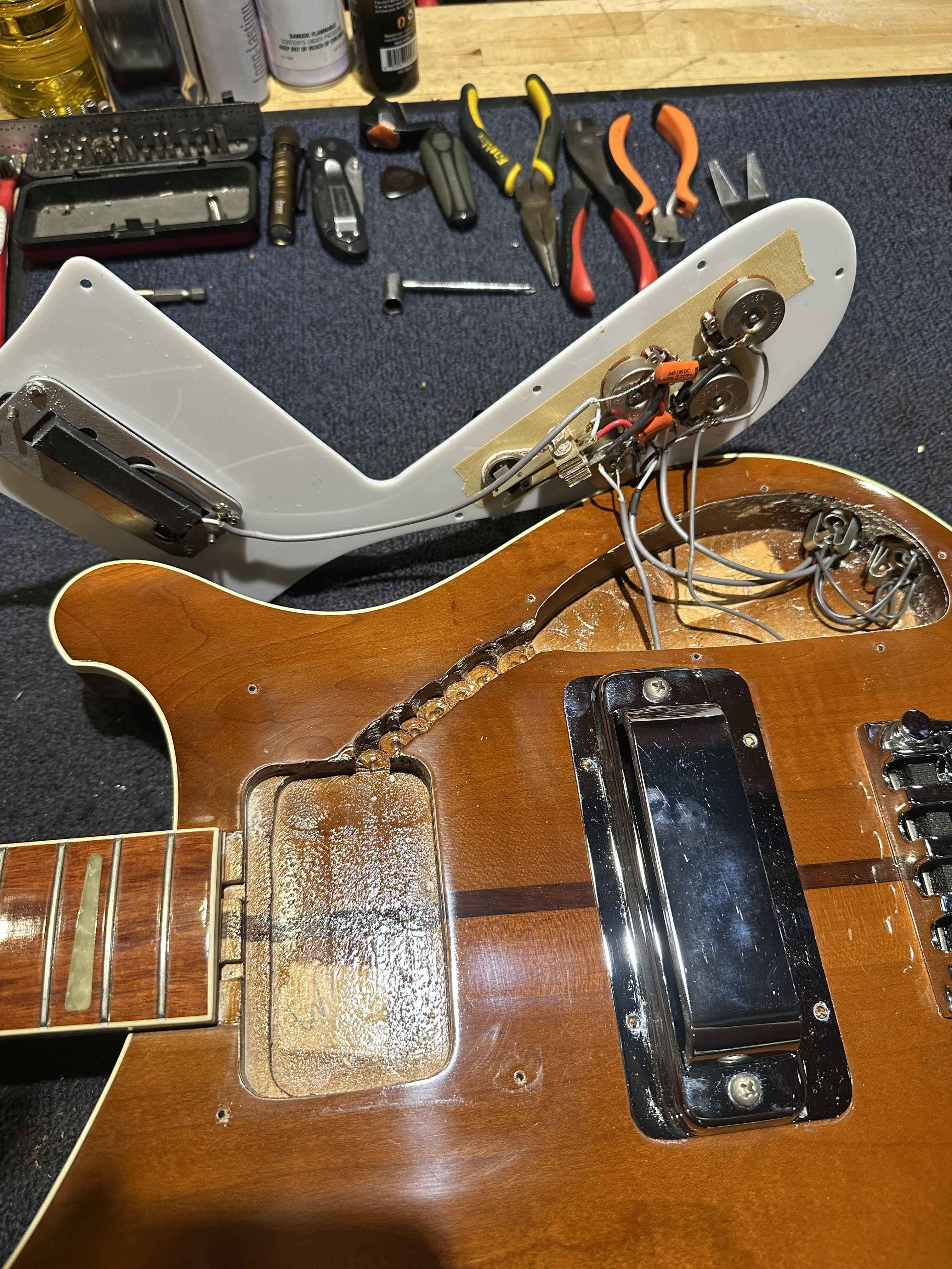 Rickenbacker 4001 Walnut 1975