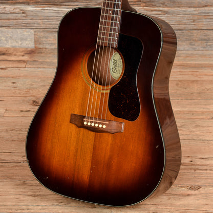 Guild D-25 Sunburst 1983