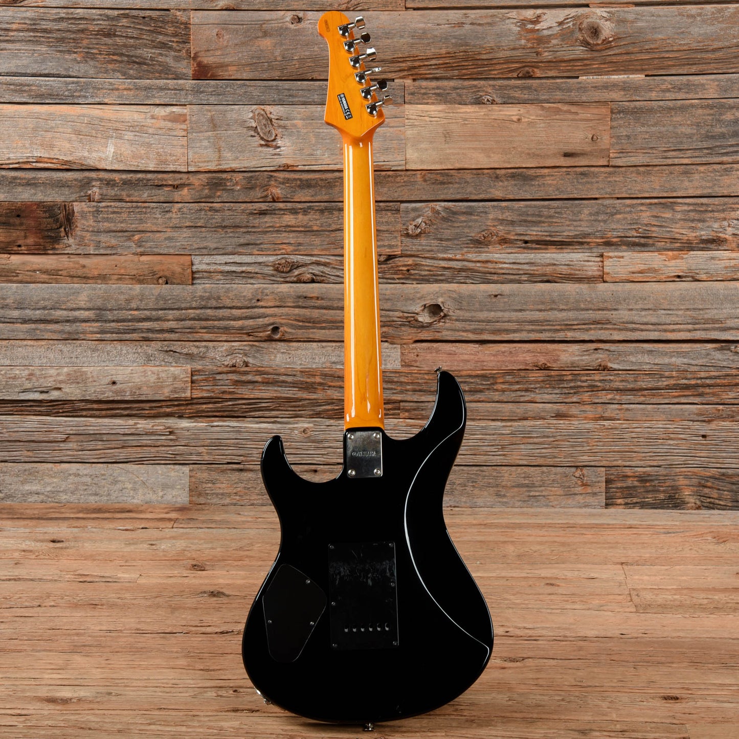 Yamaha Pacifica Black