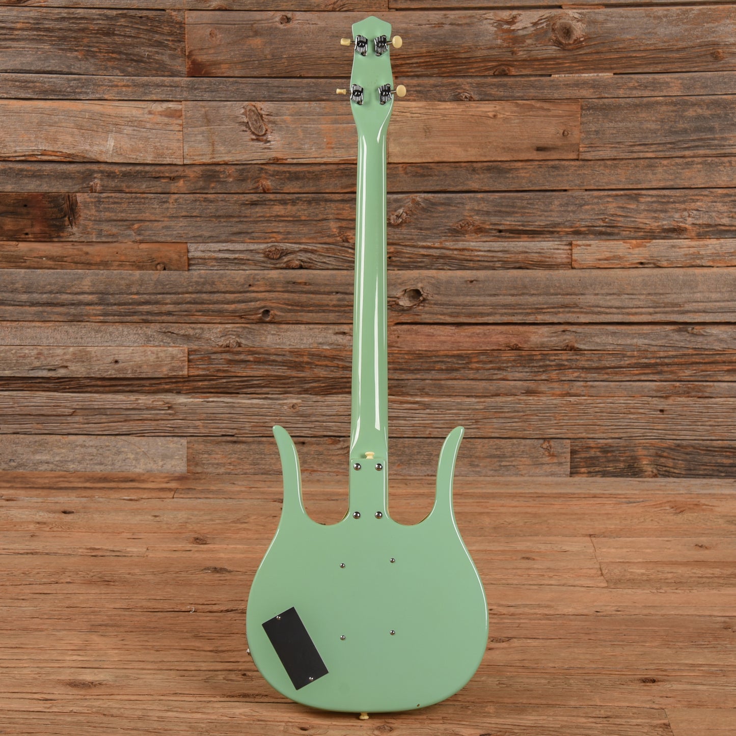 Danelectro Longhorn Bass Surf Green