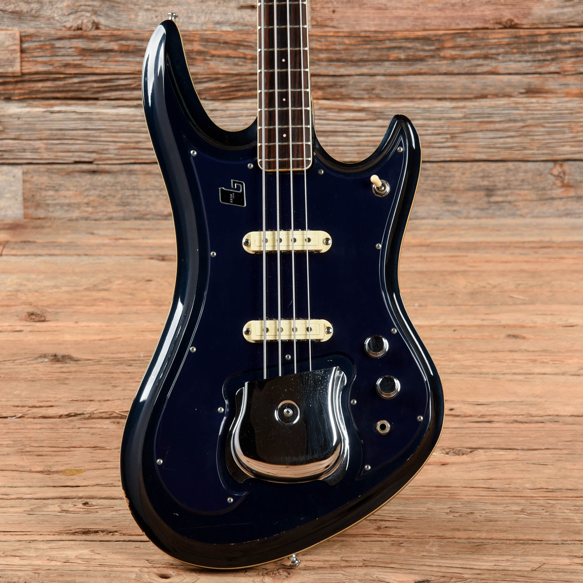 Guyatone EB-9 Sharp 5 Bass Blue Sparkle 1970s – Chicago Music Exchange