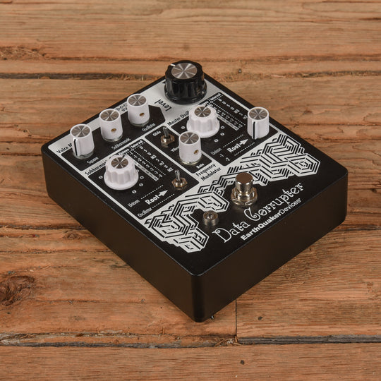 Earthquaker Devices Data Corruptor