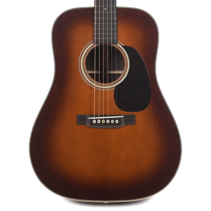 Martin Custom Shop D-28 Authentic 1937 Ambertone Vintage Low Gloss