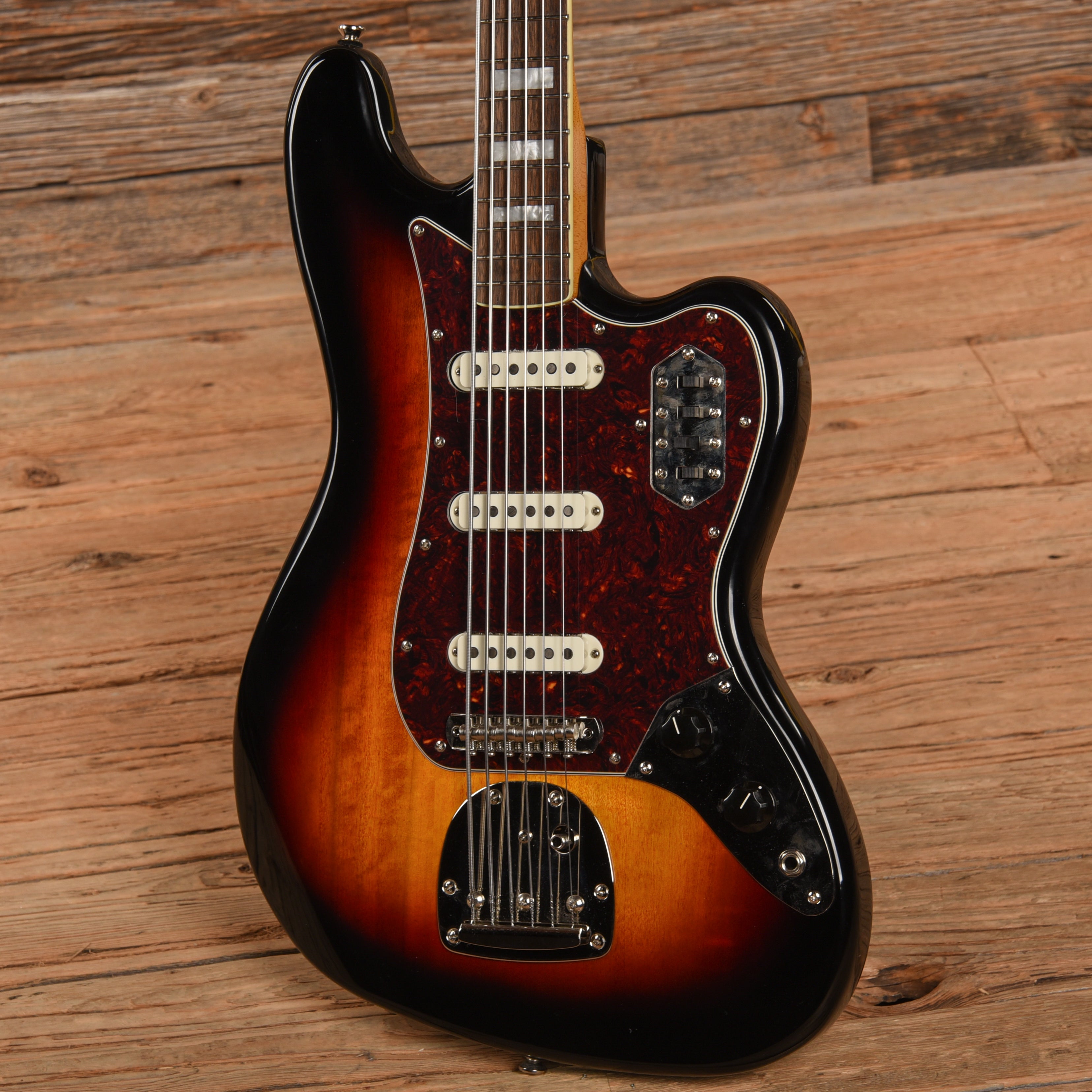 Squier Classic Vibe Bass VI Sunburst 2021