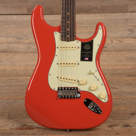 Fender American Vintage II 1961 Stratocaster Fiesta Red