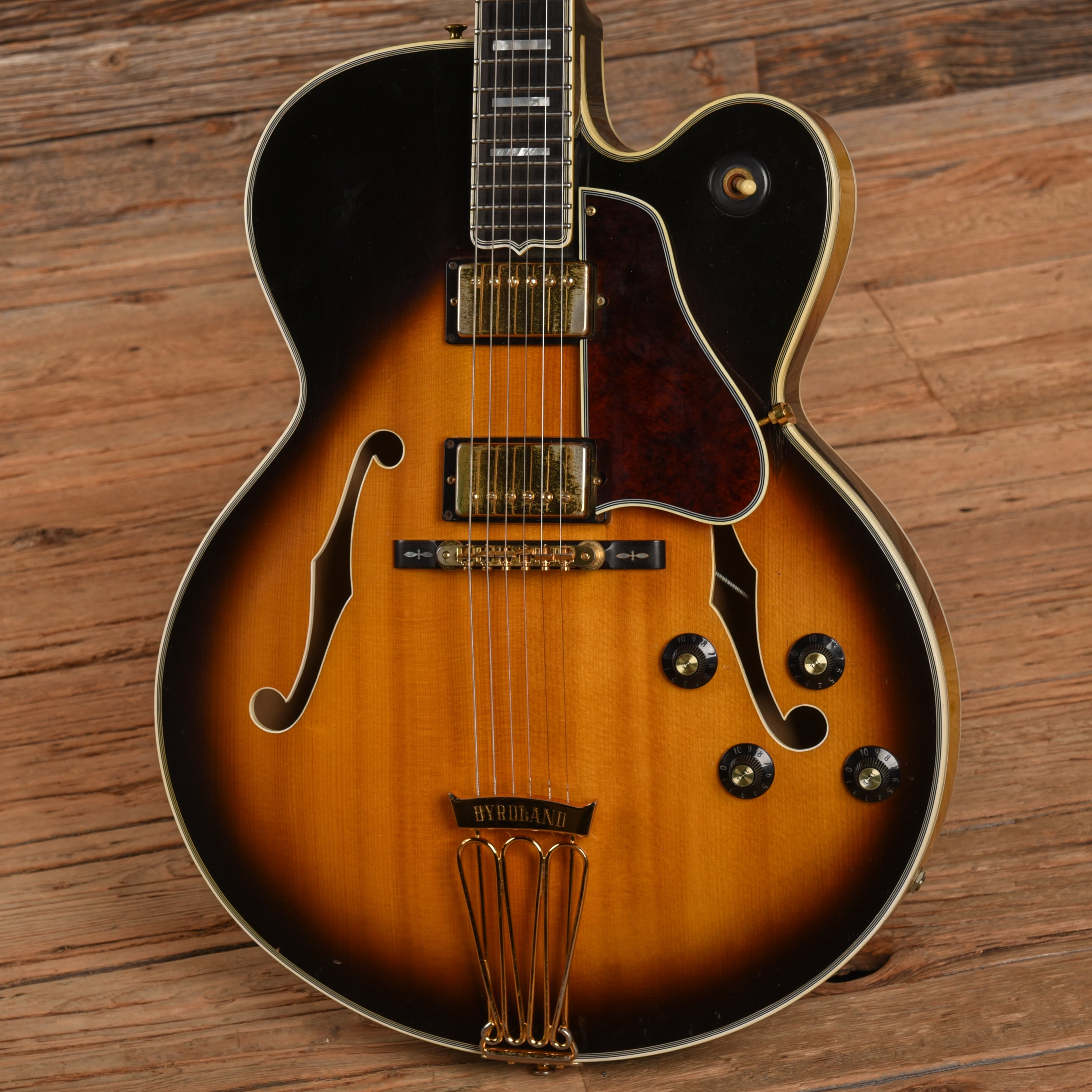 Gibson Byrdland Sunburst 1976