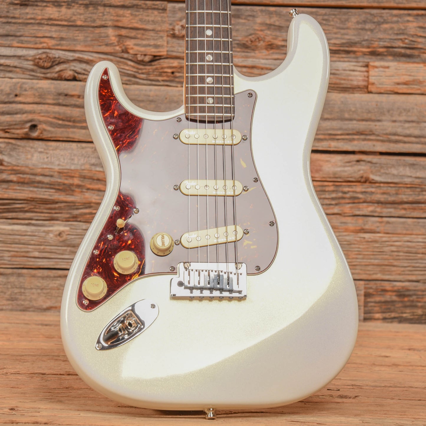 Fender American Ultra Stratocaster White 2022