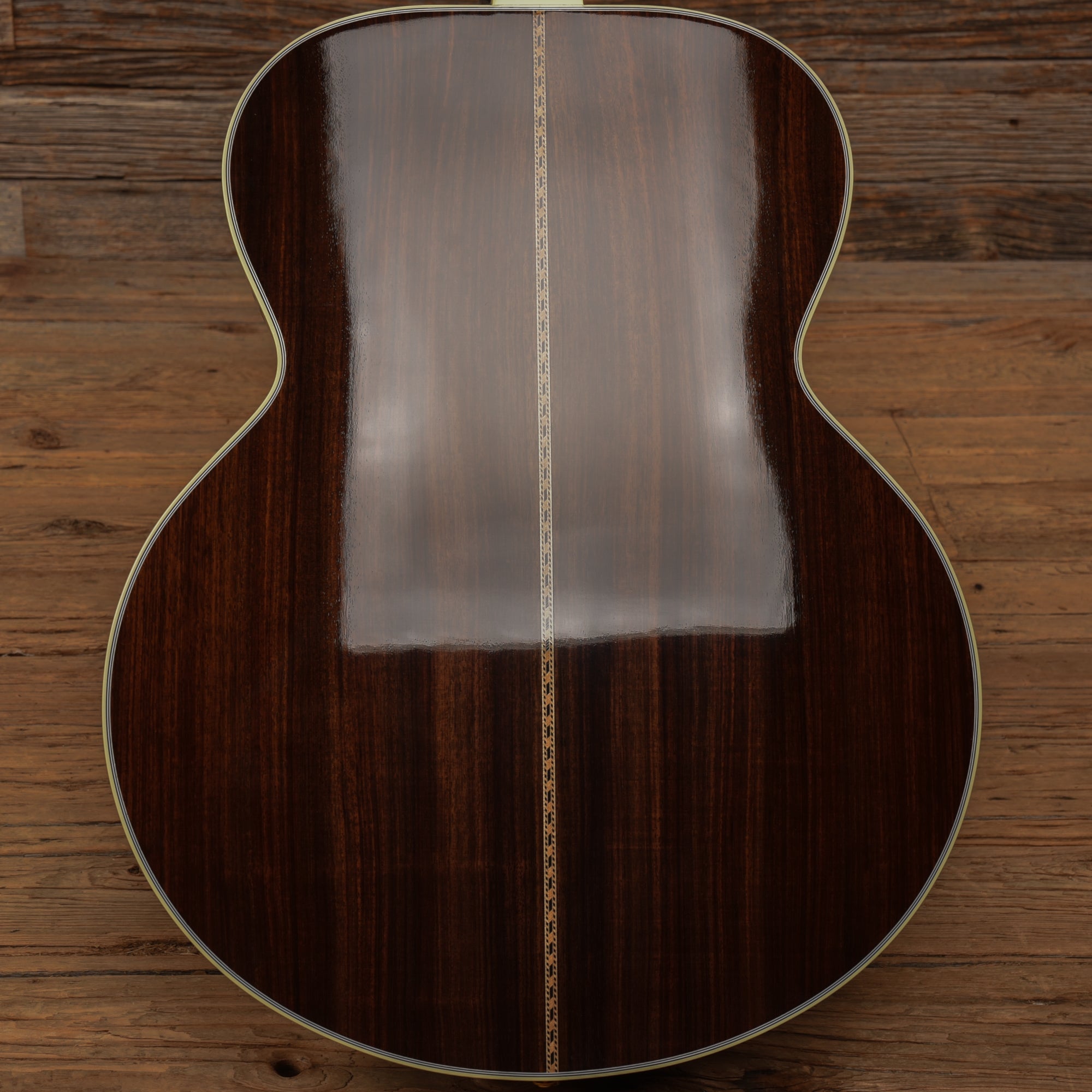 Gibson J-200 Country Western Sunburst 2023