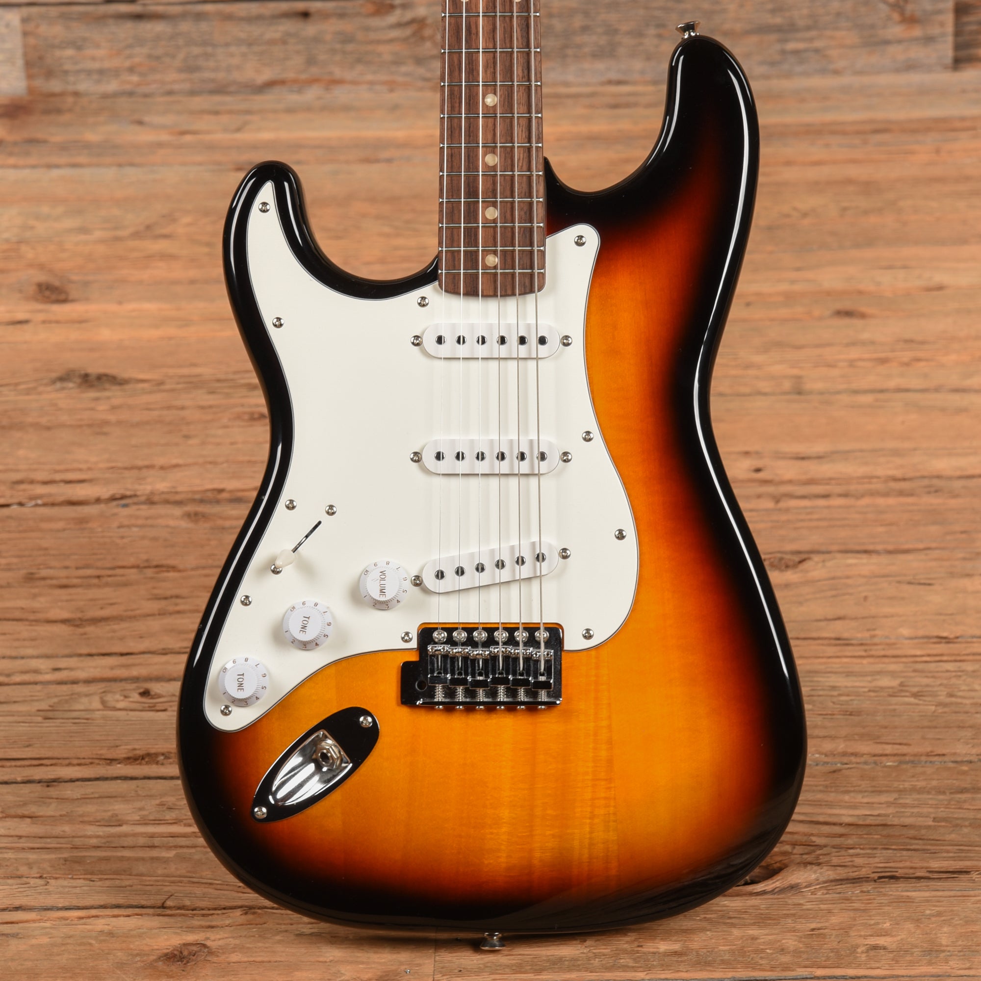 Squier Affinity Series Stratocaster Sunburst 2017 LEFTY