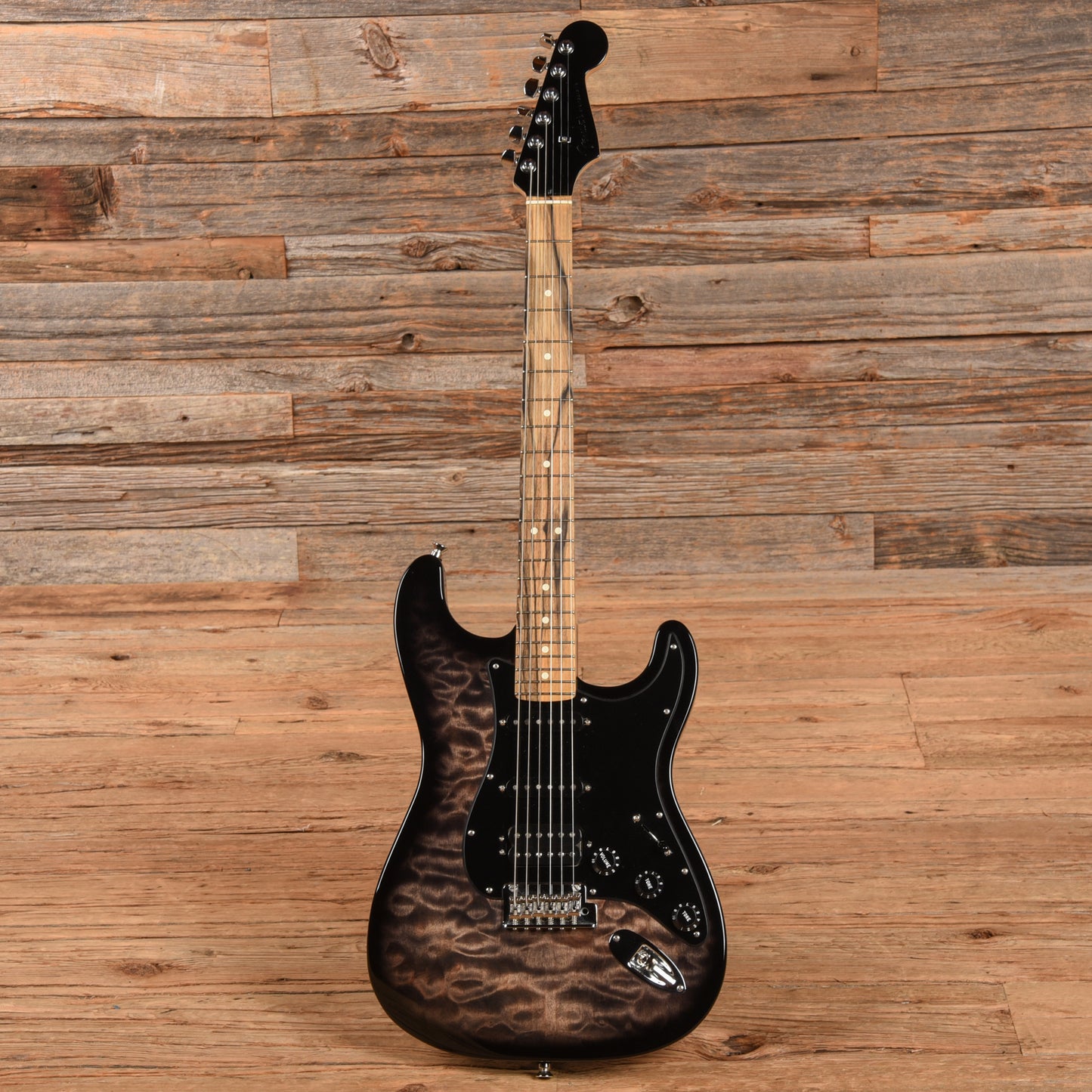 Fender American QMT Stratocaster with Pale Moon Ebony Fretboard Transparent Black 2019