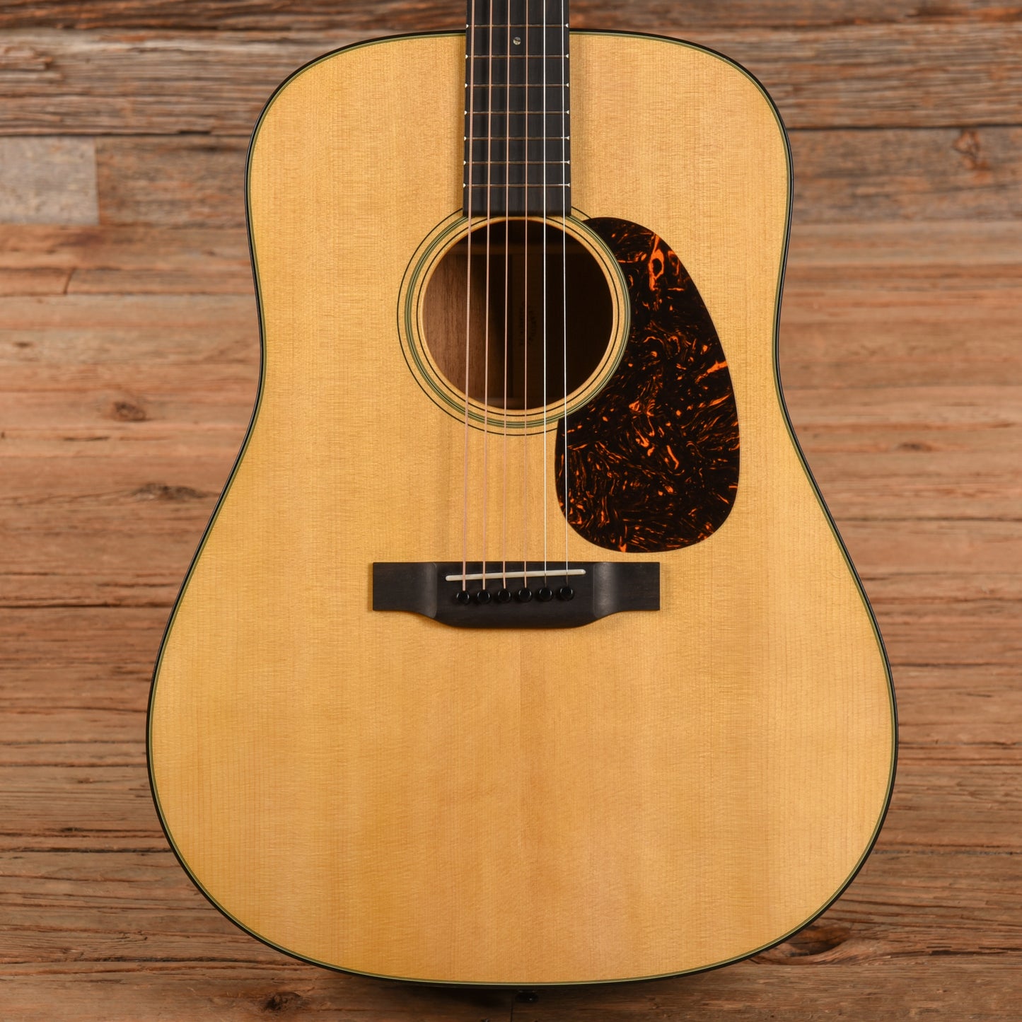 Martin Standard Series D-18 Natural