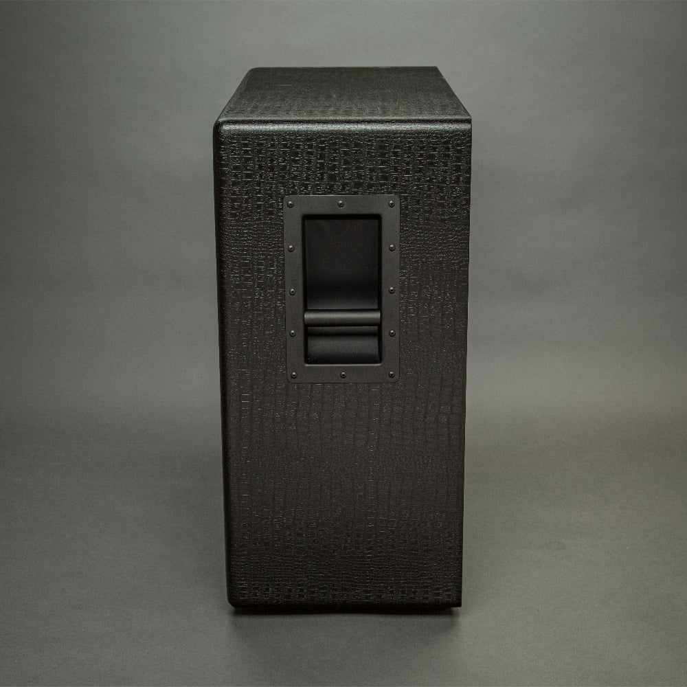 Magnatone Slash Signature 4X12 Speaker Extension Cabinet Blackout Edit –  Chicago Music Exchange